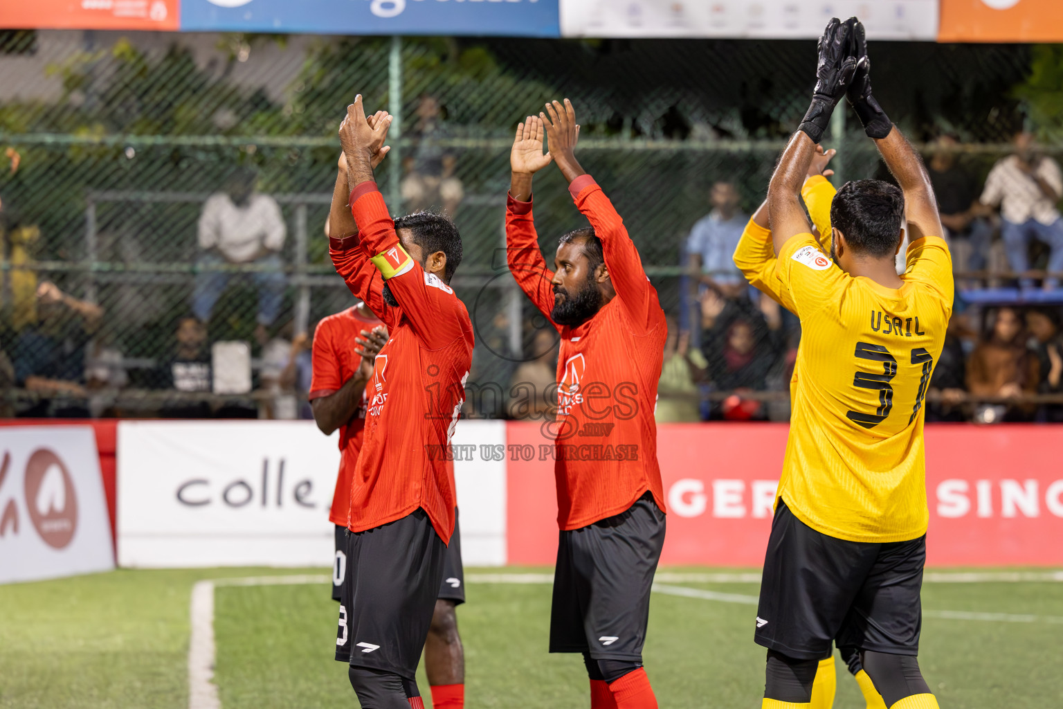 United BML vs Dhiraagu in Round of 16 of Club Maldives Cup 2024 held in Rehendi Futsal Ground, Hulhumale', Maldives on Tuesday, 8th October 2024. Photos: Ismail Thoriq / images.mv