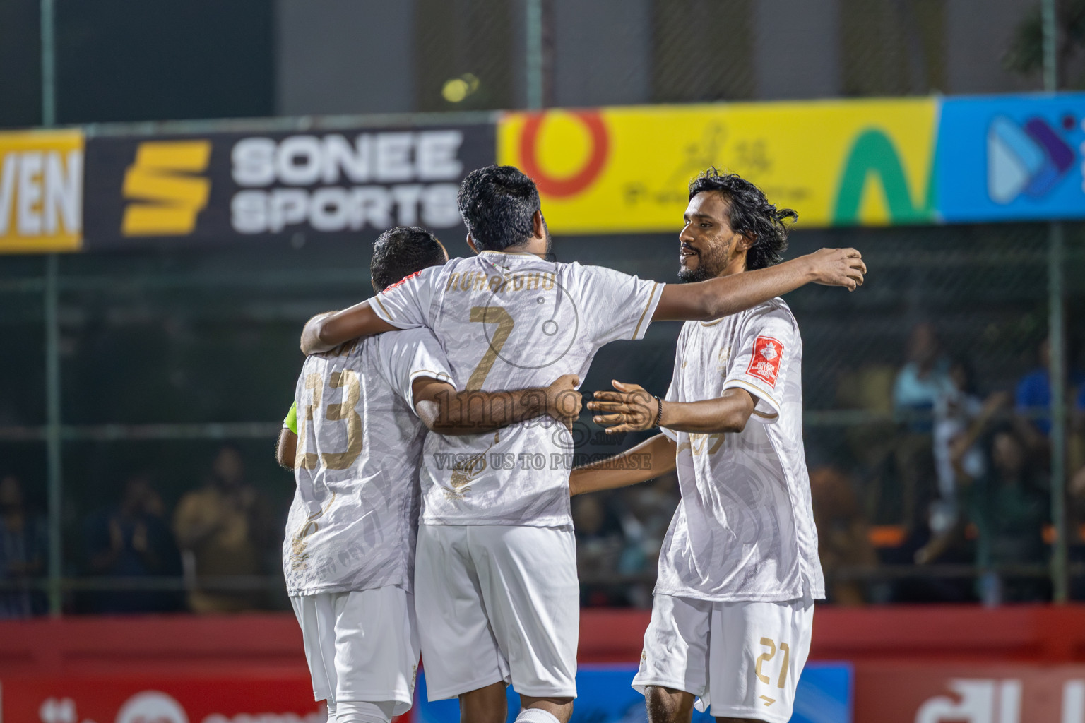 HDh Nolhivaranfaru vs HDh Makunudhoo in Day 1 of Golden Futsal Challenge 2025 on Sunday, 5th January 2025, in Hulhumale', Maldives
Photos: Ismail Thoriq / images.mv