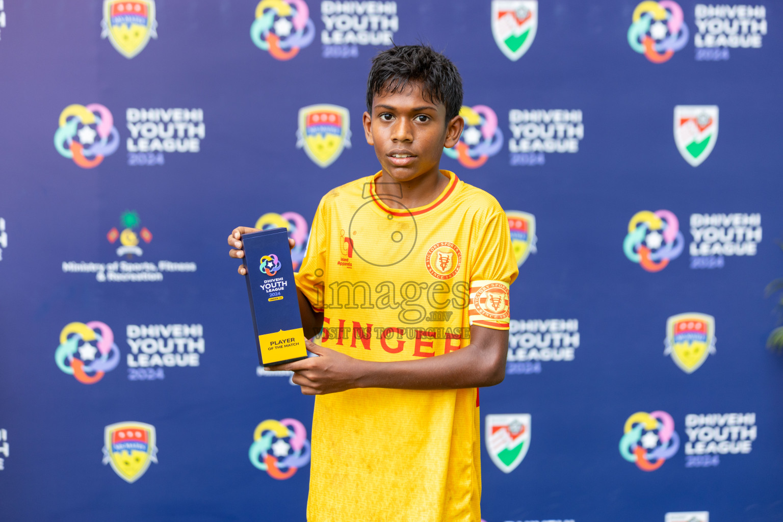 United Victory vs Victory Sports Club  (U12) in Day 5 of Dhivehi Youth League 2024 held at Henveiru Stadium on Friday 29th November 2024. Photos: Shuu Abdul Sattar/ Images.mv