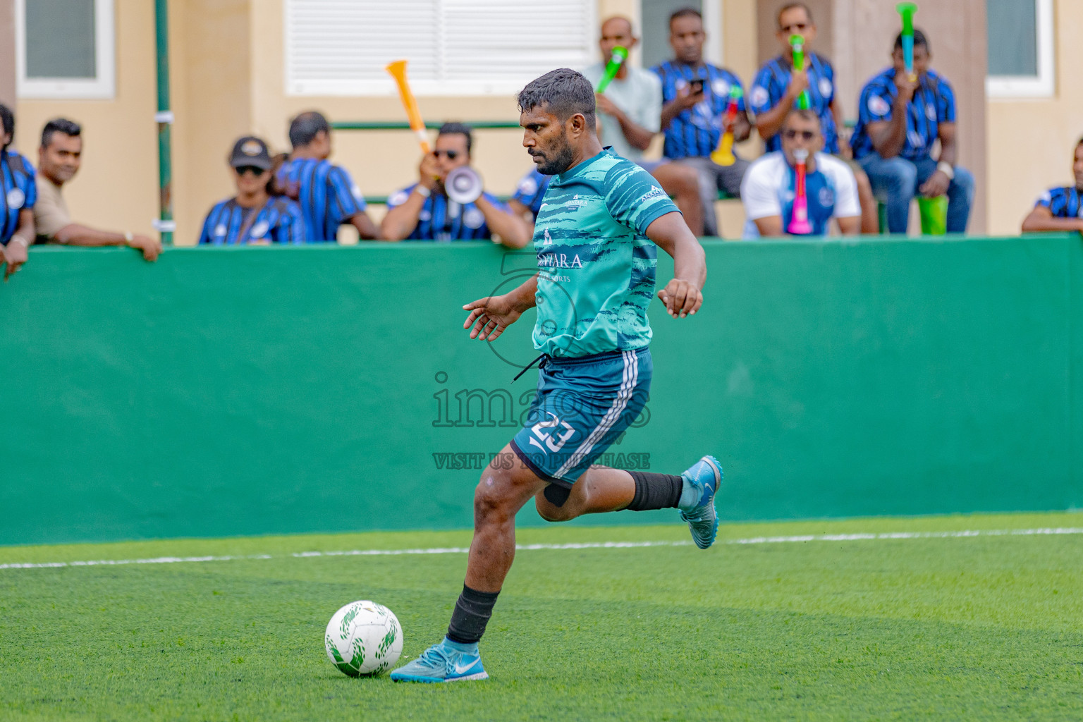 Waldord Astoria vs Anantara in Resort League 2025 (South Male Zone) day 12 was held on Monday, 13th October 2025 in Crossroads's Maldives, Photos: Areef Adam / images.mv