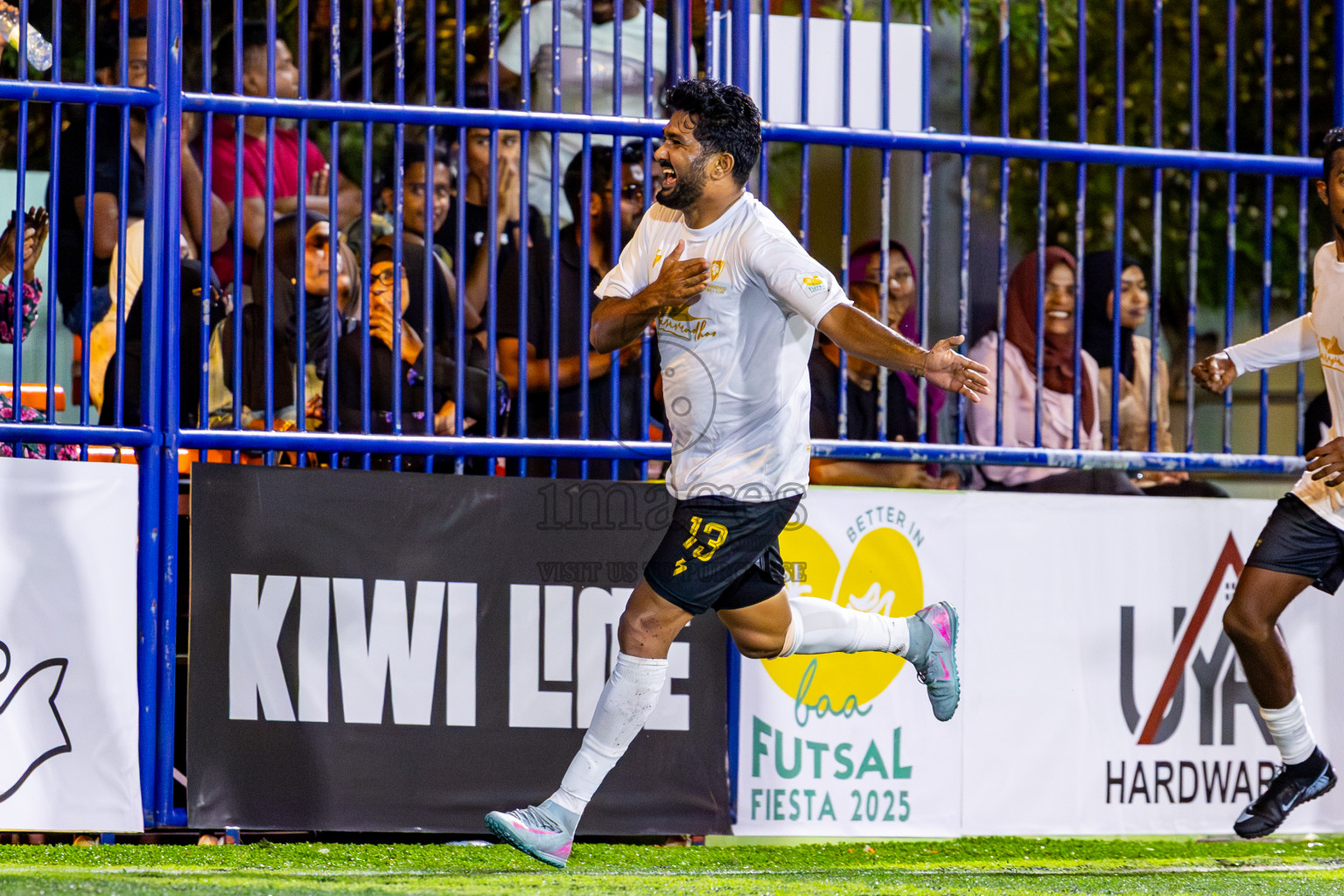 Kudarikilu vs Dharavandhoo in Day 4 of Better in Baa Futsal Fiesta 2025 Men's division held in B. Eydhafushi, Maldives on Saturday, 8th November 2025. Photos: Nausham Waheed / images.mv