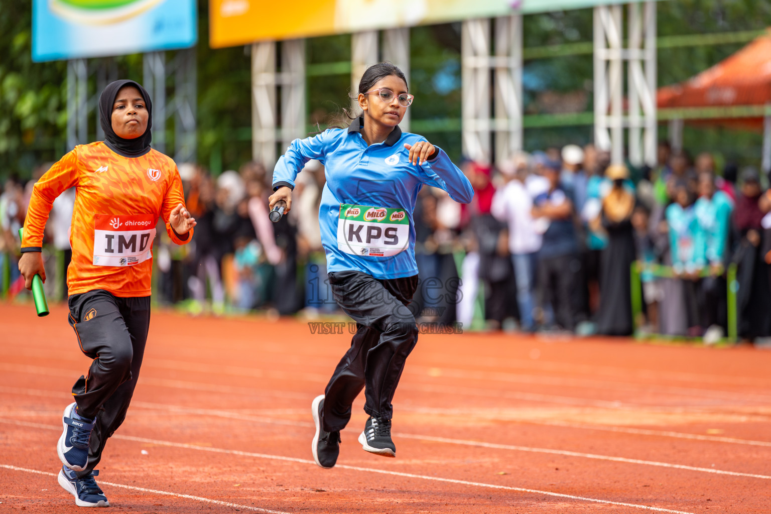 Day 6 of Inter-school Athletics Championship 2025 held in Ekuveni Synthetic Track, Male', Maldives on Sunday, 12th October 2025. Photos by: Ismail Thoriq / Images.mv