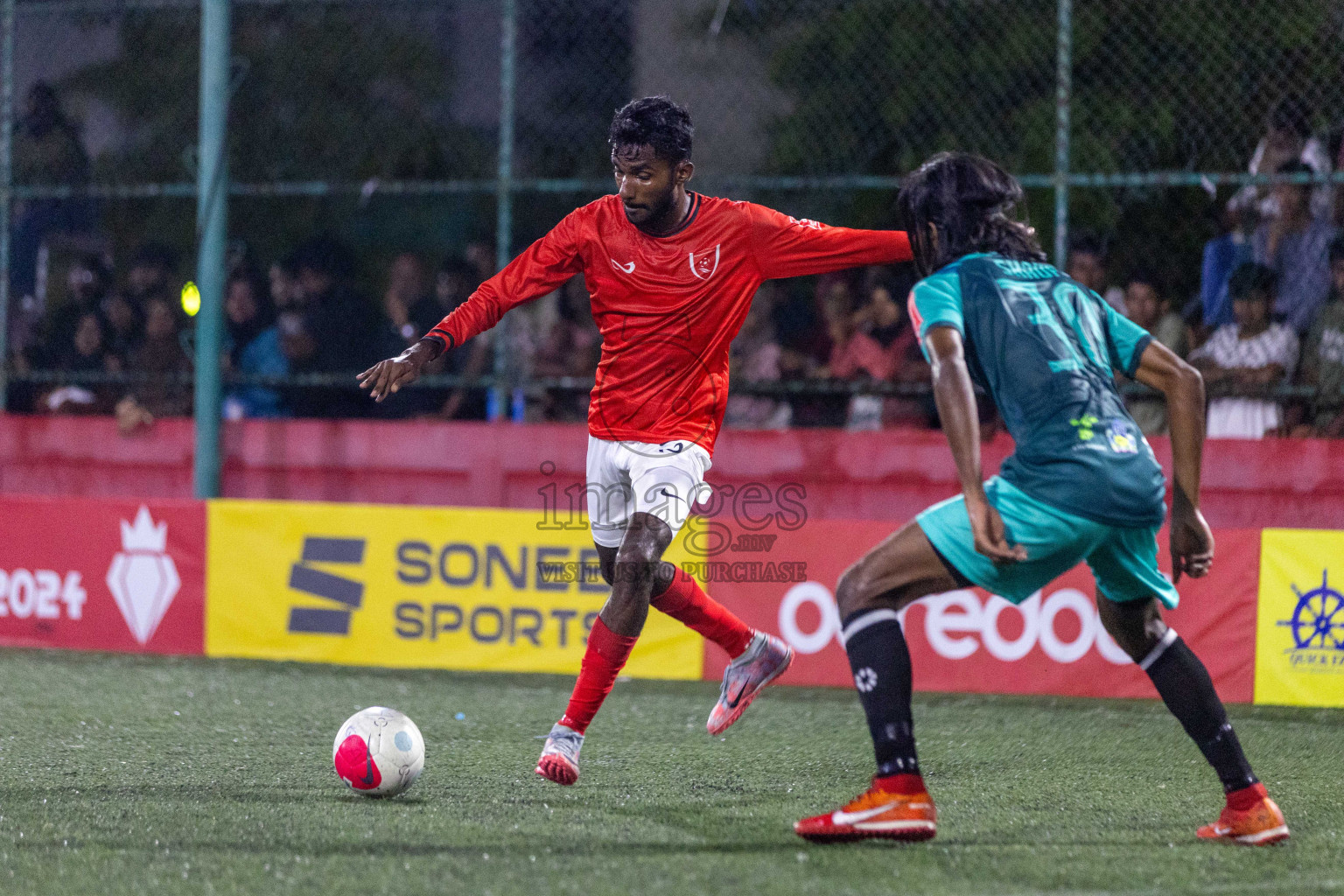 GDh Hoandedhdhoo vs GDh Vaadhoo in Day 17 of Golden Futsal Challenge 2024 was held on Wednesday, 31st January 2024, in Hulhumale', Maldives Photos: Nausham Waheed / images.mv