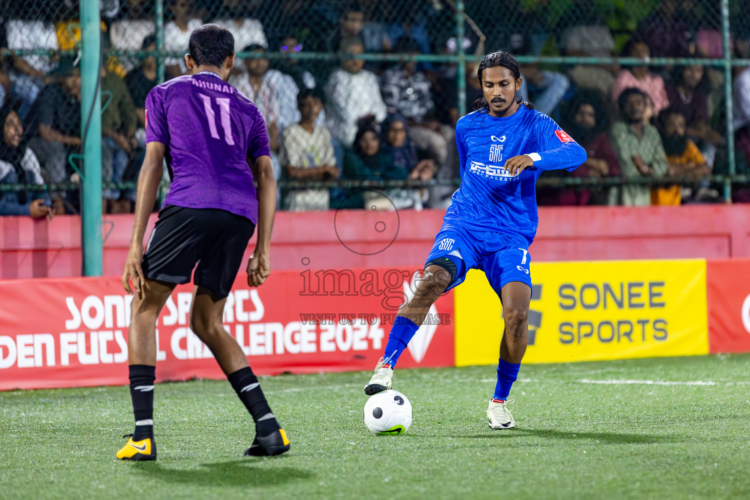 GA. Kanduhulhuhdoo VS S. Hithadhoo on Day 35 of Golden Futsal Challenge 2024 was held on Tuesday, 20th February 2024, in Hulhumale', Maldives 
Photos: Hassan Simah, / images.mv