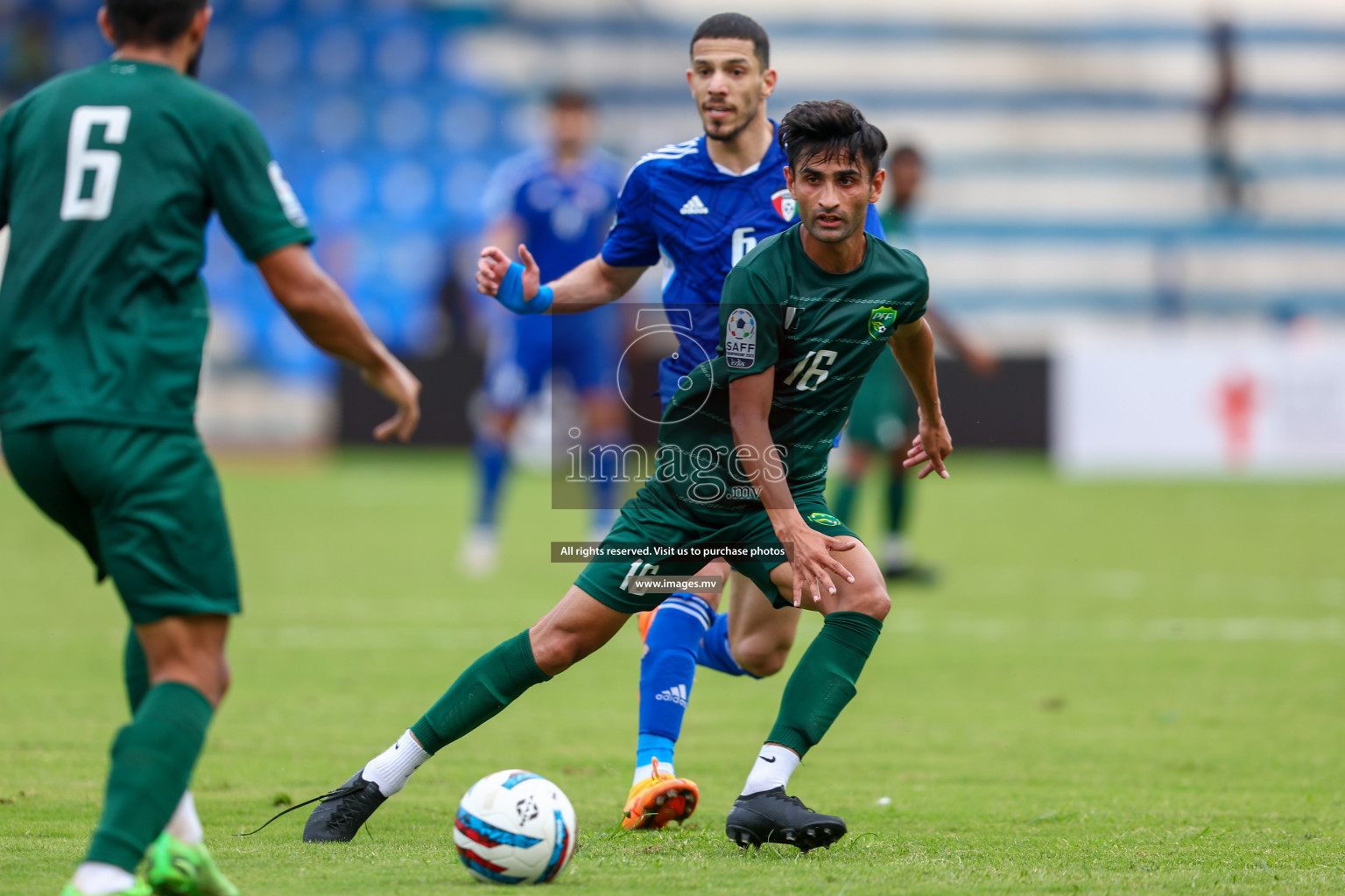 Pakistan vs Kuwait in SAFF Championship 2023 held in Sree Kanteerava Stadium, Bengaluru, India, on Saturday, 24th June 2023. Photos: Hassan Simah / images.mv