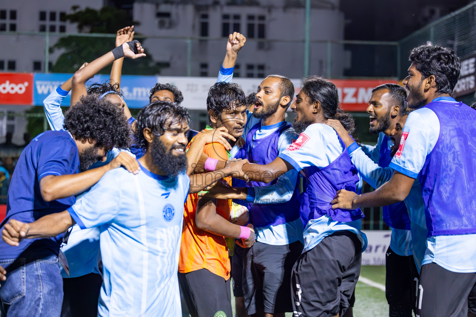 HDh Neykurendhoo vs HDh Kumundhoo in Haa Dhaalu Atoll Semi Final on Day 23 of Golden Futsal Challenge 2025 was held on Monday , 27th January 2025, in Hulhumale', Maldives.
Photos: Ismail Thoriq / images.mv