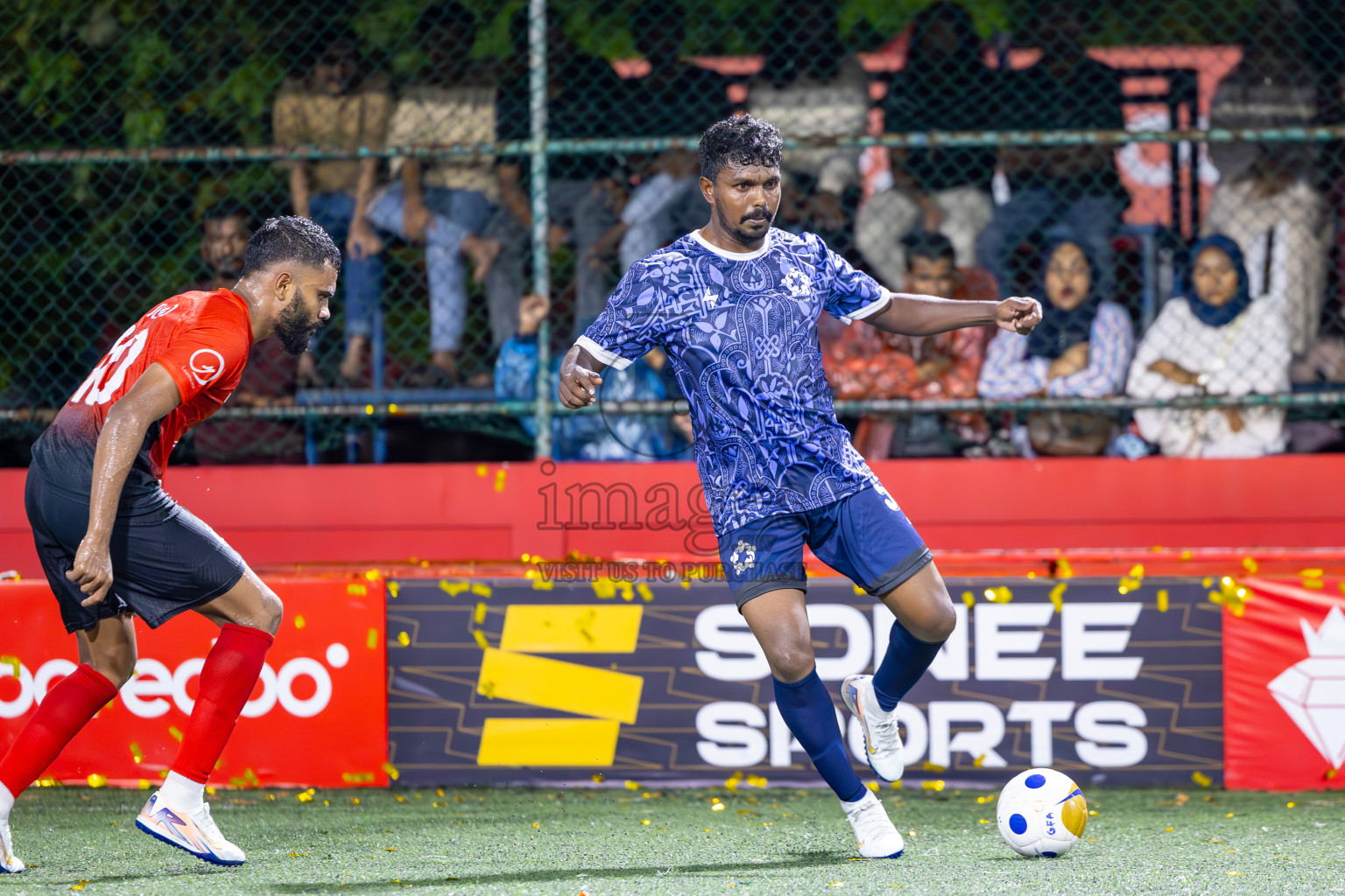 L Gan vs L Mundoo in Atoll Round Final on Day 22 of Golden Futsal Challenge 2025 was held on Sunday , 26th January 2025, in Hulhumale', Maldives.
Photos: Ismail Thoriq / images.mv