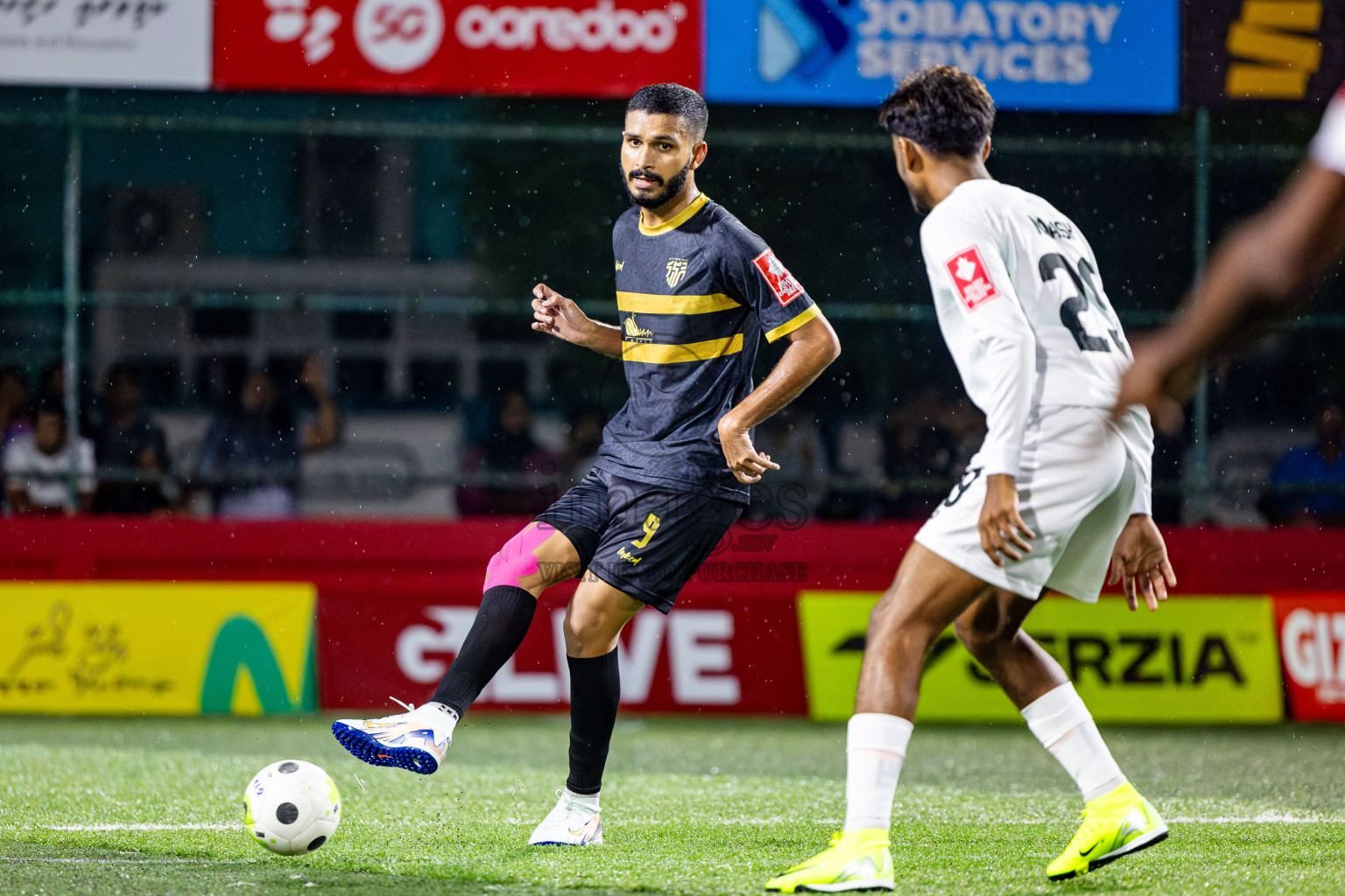 HA Utheem VS HA Ihavandhoo in Day 9 of Golden Futsal Challenge 2025 was held on Monday, 13th January 2025, in Hulhumale', Maldives Photos: Nausham Waheed , Ismail Thoriq / images.mv