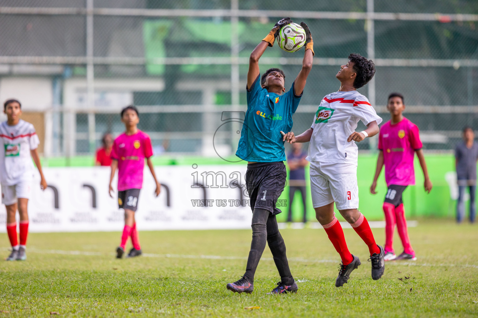 Dhivehi Youth League 2024 - Day 1. Matches held at Henveiru Stadium on 21st November 2024 , Thursday. Photos: Shuu Abdul Sattar/ Images.mv