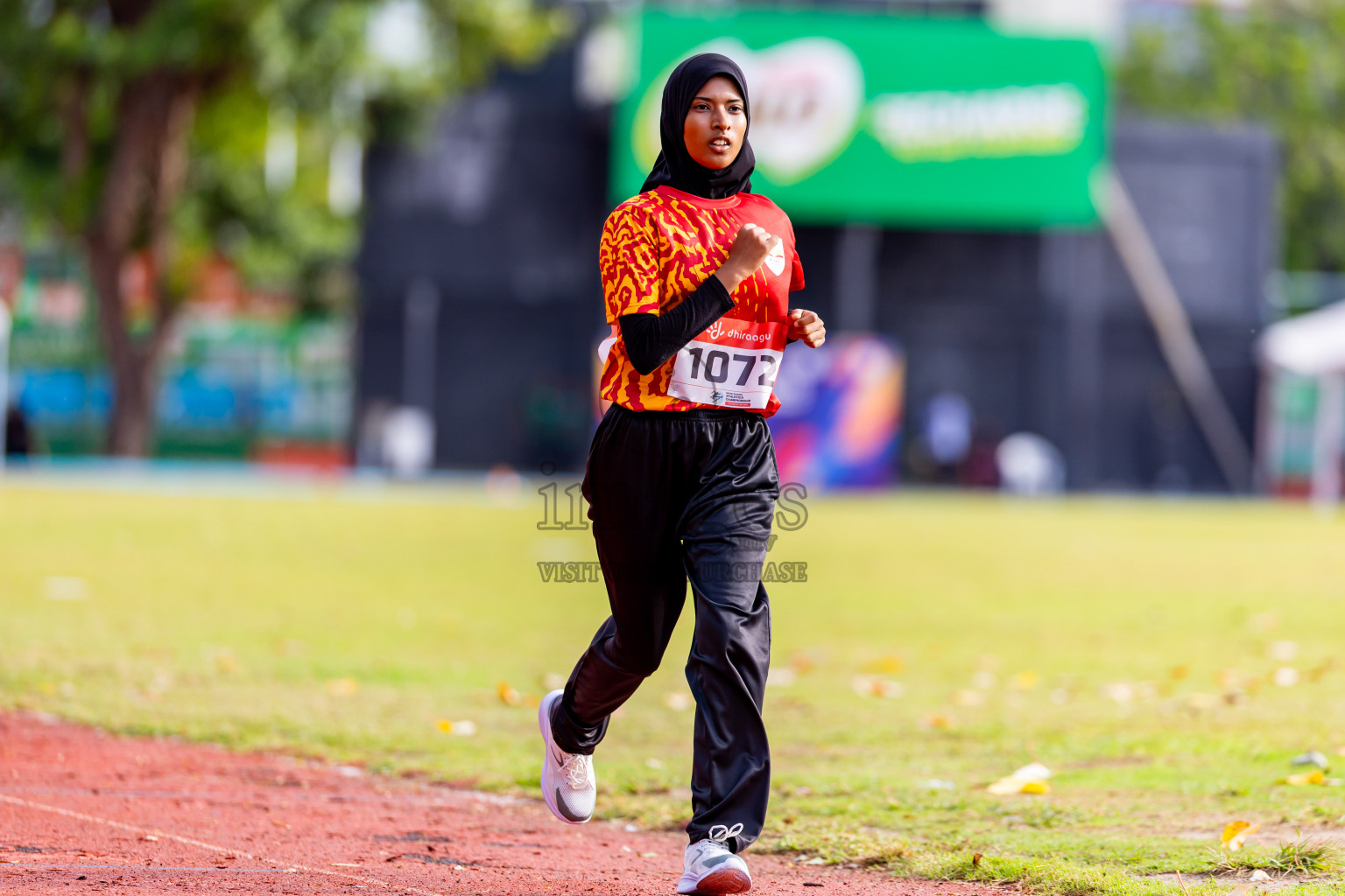 Day 5 of Inter-school Athletics Championship 2025 held in Ekuveni Synthetic Track, Male', Maldives on Saturday, 11th October 2025. Photos by: Nausham Waheed / Images.mv