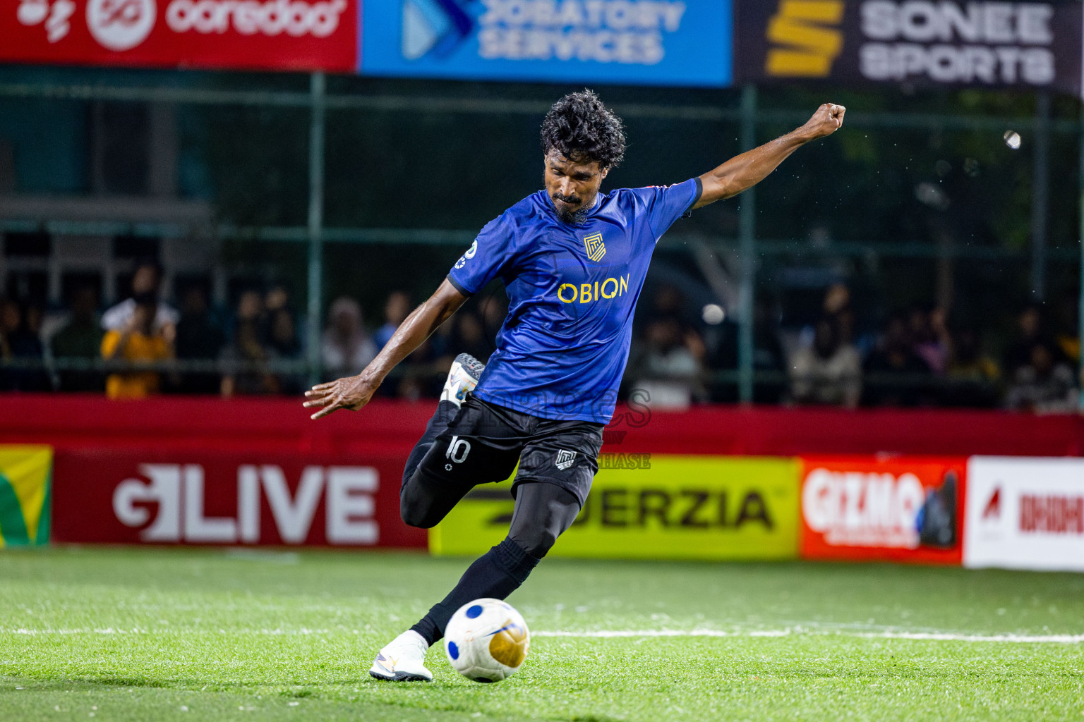 HA Vashafaru vs HDh Naivaadhoo in zone round on Day 31 of Golden Futsal Challenge 2025 was held on Tuesday , 4th February 2025, in Hulhumale', Maldives. Photos: Nausham Waheed / images.mv