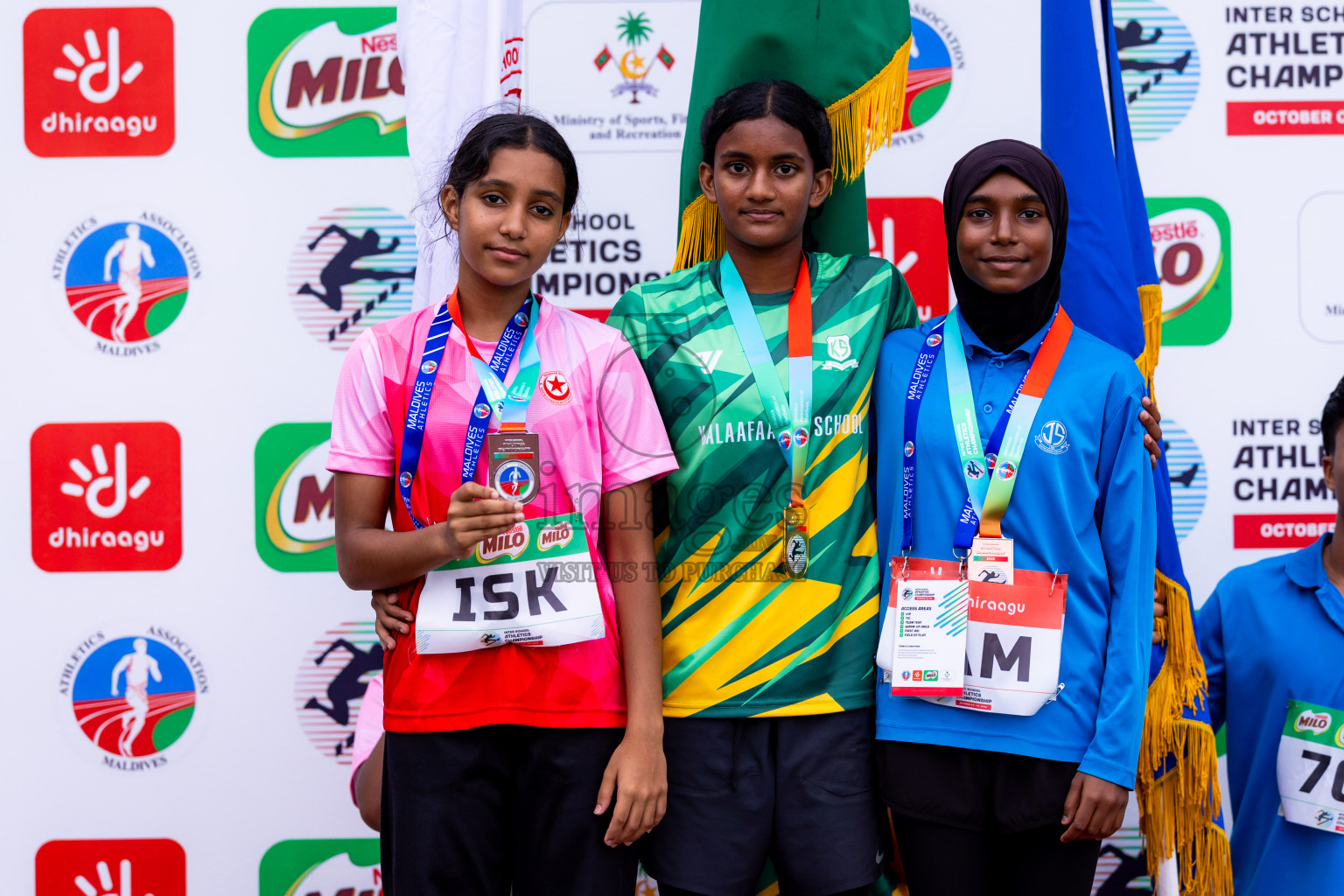 Day 6 of Inter-school Athletics Championship 2025 held in Ekuveni Synthetic Track, Male', Maldives on Sunday, 12th October 2025. Photos by: Nausham Waheed / Images.mv