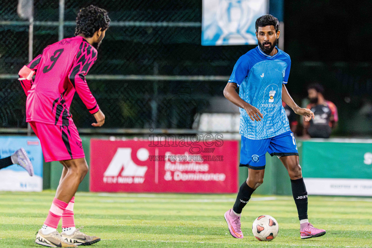 Goalhians VS Foemathi in Day 4 - Fonadhoo Youth Futsal Challenge 2025 held in Fonadhoo Futsal Stadium, L. Fonadhoo, Maldives on Wednesday, 29th October 2025 Photos: Arif Rasheed / images.mv