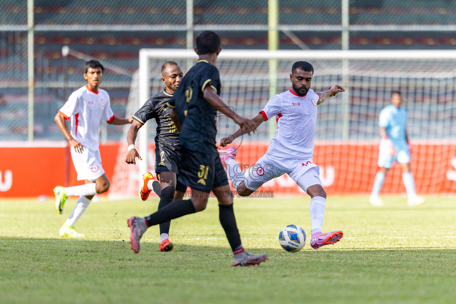 Club Eagles vs Buru Sports Club in Dhivehi Premier League 2025/26 held in National Football Stadium, Male', Maldives on Wednesday, 24th September 2025. Photos: Mohamed Mahfooz Moosa / Images.mv