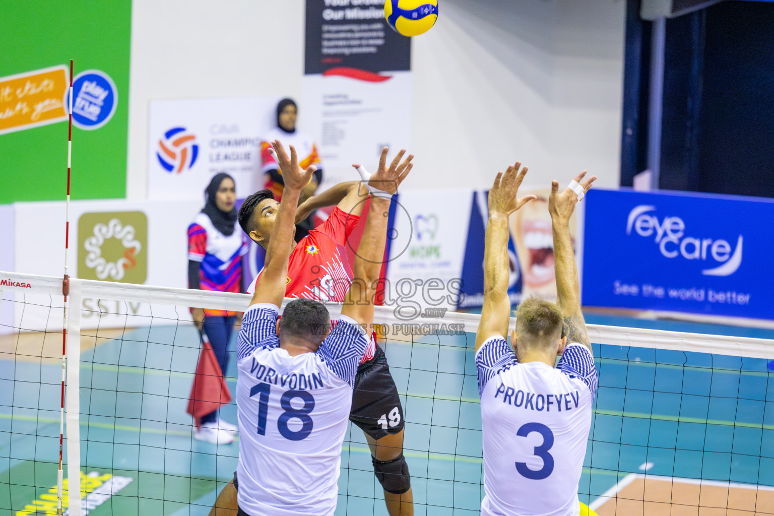 Zhaiyk VC vs Sri Lanka Ports Authority in Day 1 of CAVA Champions League 2025 held in Male', Maldives on Thursday, 17th July 2025 at Social Center Indoor Hall 
Photos By: Ismail Thoriq / images.mv