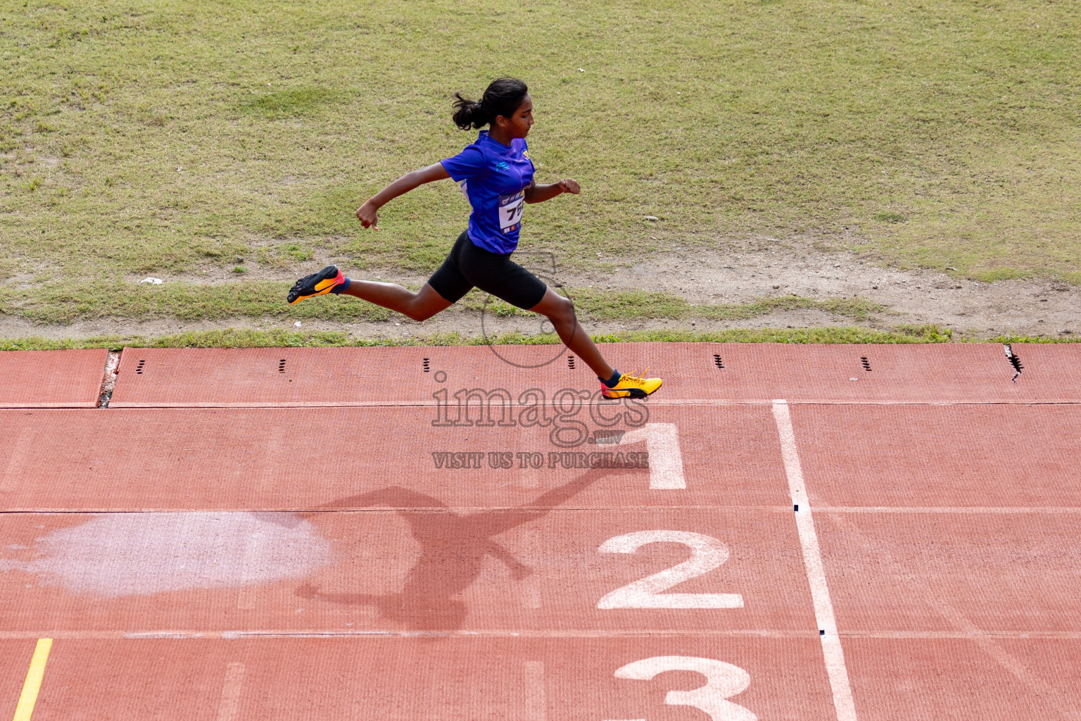 Day 1 of MWSC Interschool Athletics Championships 2024 held in Hulhumale Running Track, Hulhumale, Maldives on Saturday, 9th November 2024. 
Photos by: Ismail Thoriq, Hassan Simah / Images.mv