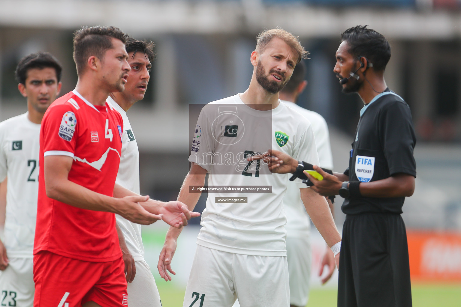 Nepal vs Pakistan in SAFF Championship 2023 held in Sree Kanteerava Stadium, Bengaluru, India, on Tuesday, 27th June 2023. Photos: Nausham Waheed, Hassan Simah / images.mv