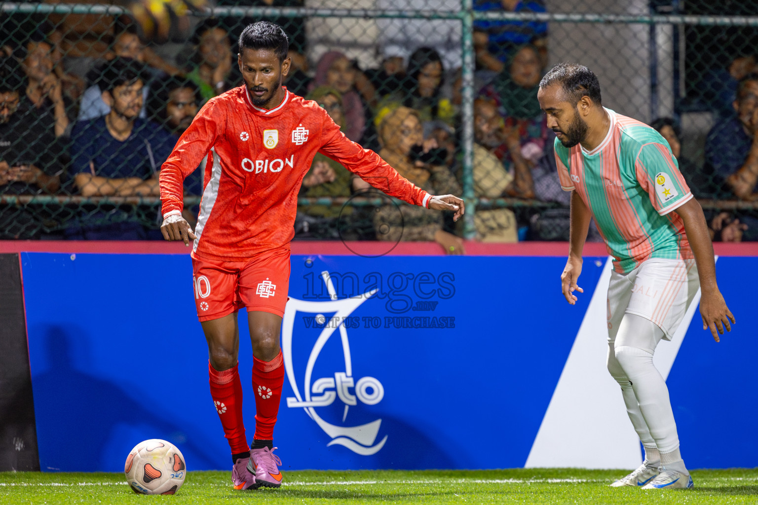 Joali Maldives vs Club Combination (Eydhafushi) in Kings Cup of Club Maldives 2025 was held in Rehendhi Futsal Ground, Hulhumale', Maldives on Saturday, 6th September 2025. Photos: Ismail Thoriq / images.mv