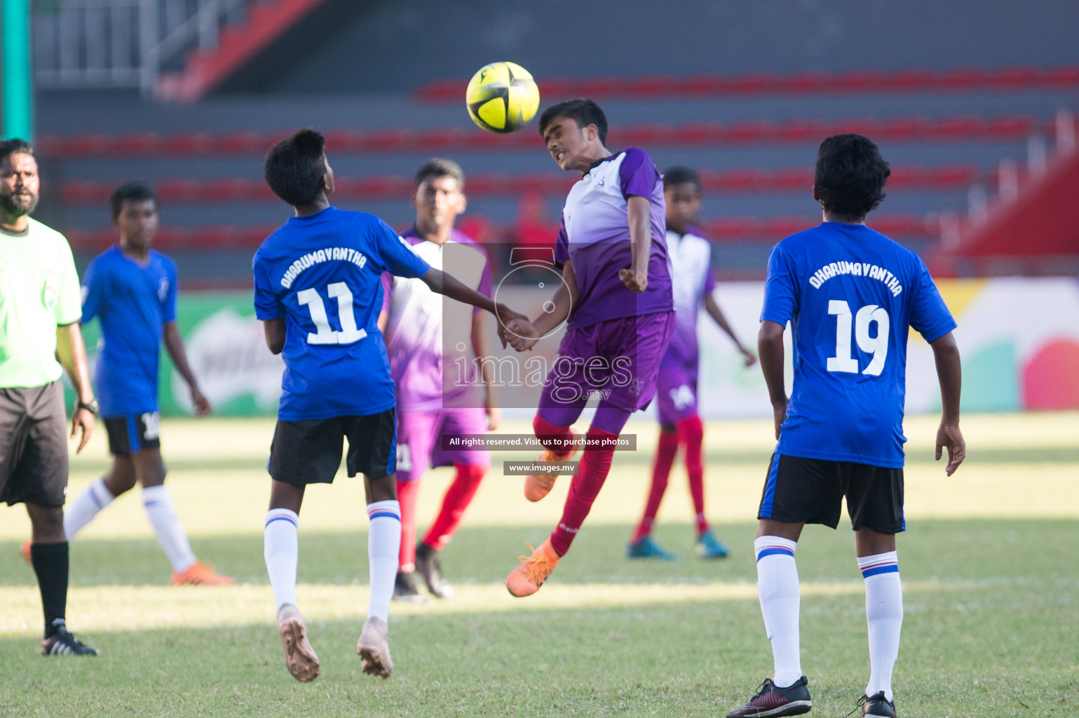 Dharumavantha School vs Hiriya School in Mamen Inter-School Football Tournament 2019 (U15) on 7th March 2019, in Male' Maldives (Images.mv Photo: Suadh Abdul Sattar)
