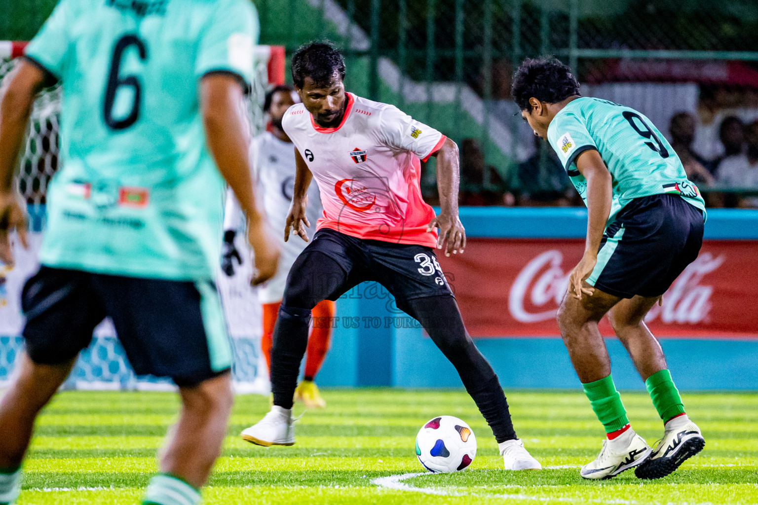 Raiymandhoo FC vs Naalaafushi YC in Day 2 of Laamehi Dhiggaru Ekuveri Futsal Challenge 2024 was held on Saturday, 27th July 2024, at Dhiggaru Futsal Ground, Dhiggaru, Maldives Photos: Nausham Waheed / images.mv