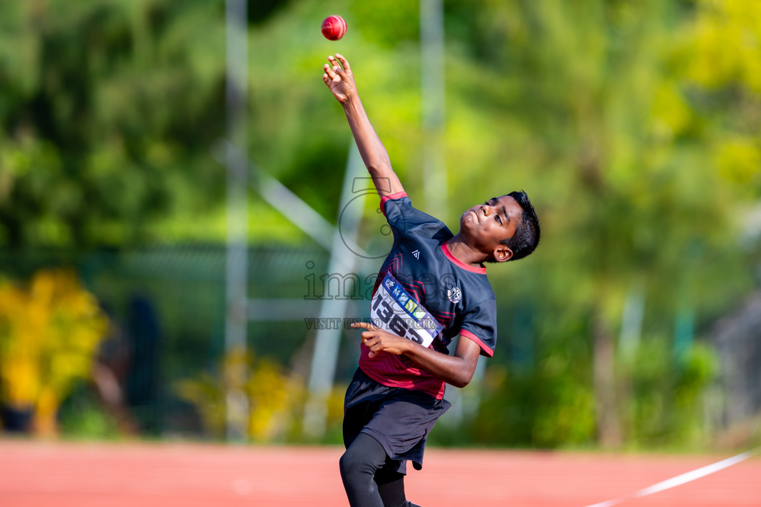 Day 6 of MWSC Interschool Athletics Championships 2024 held in Hulhumale Running Track, Hulhumale, Maldives on Thursday, 14th November 2024. Photos by: Nausham Waheed / Images.mv