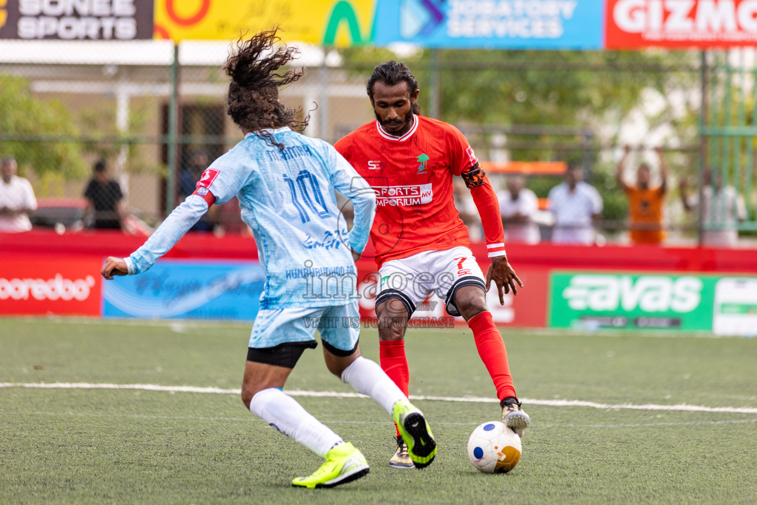 ADh Kunburudhoo VS ADh Dhangethi in Day 6 of Golden Futsal Challenge 2025 on Friday, 6th January 2025, in Hulhumale', Maldives 
Photos: Hassan Simah / images.mv