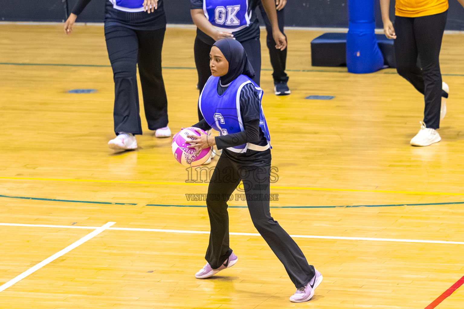 SC Shining Star vs Youth United SC in Day 9 of 24th Milo Netball Association Championship was held in Social Center at Male', Maldives on Tuesday, 9th September 2025. Photos: Mohamed Mahfooz Moosa / images.mv