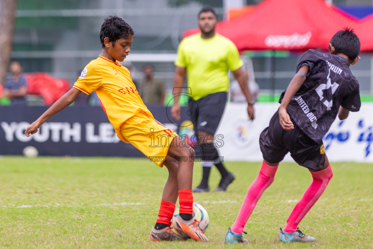 United Victory vs Victory Sports Club  (U12) in Day 5 of Dhivehi Youth League 2024 held at Henveiru Stadium on Friday 29th November 2024. Photos: Shuu Abdul Sattar/ Images.mv