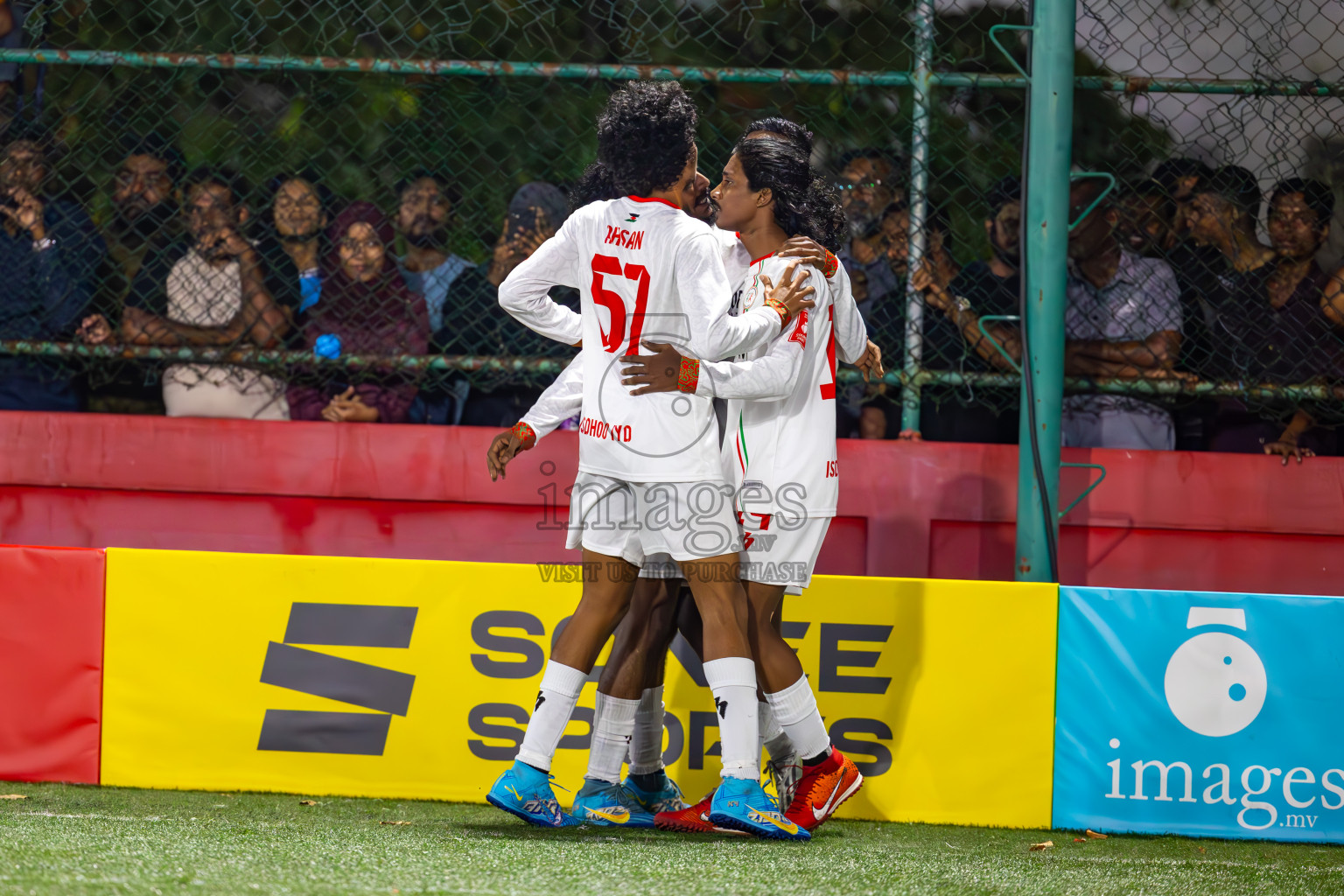 L Isdhoo vs L Maavah in Day 24 of Golden Futsal Challenge 2024 was held on Wednesday , 7th February 2024 in Hulhumale', Maldives
Photos: Ismail Thoriq / images.mv