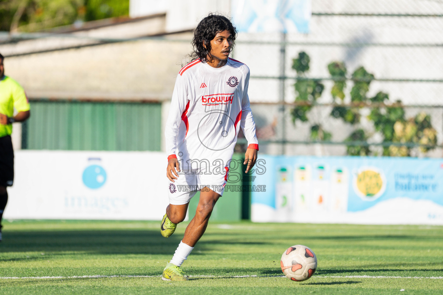 Outreef SC VS Lecrose SC in Day 3 - Fonadhoo Youth Futsal Challenge 2025 held in Fonadhoo Futsal Stadium, L. Fonadhoo, Maldives on Tuesday, 28th October 2025 Photos: Arif Rasheed / images.mv