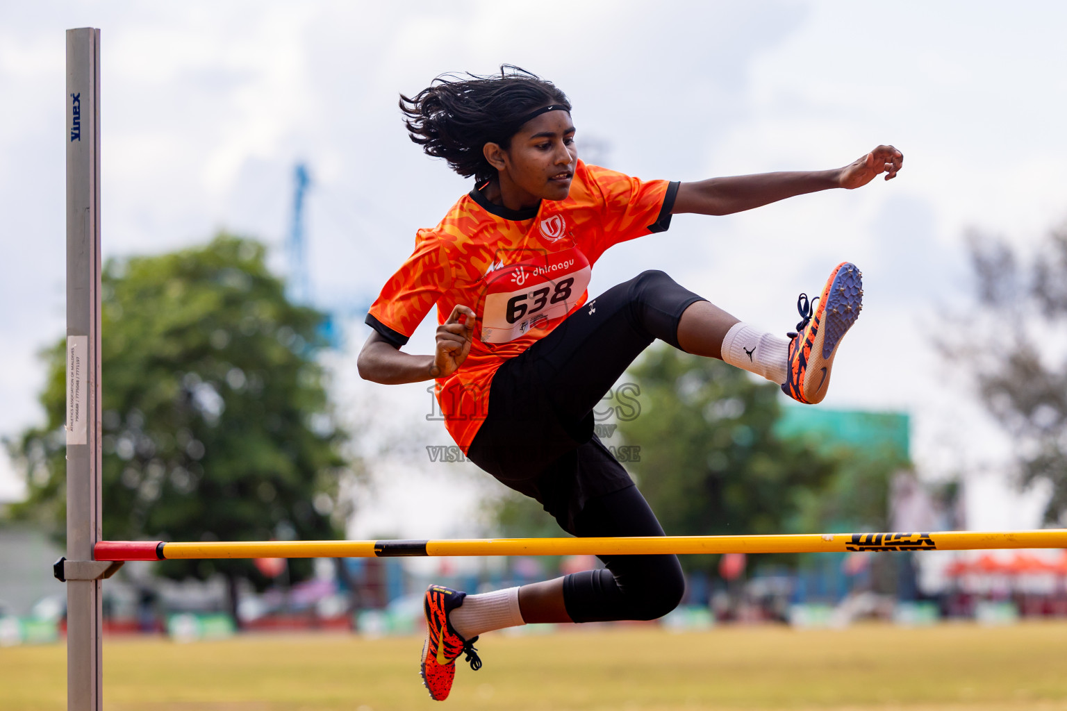Day 4 of Inter-school Athletics Championship 2025 held in Ekuveni Synthetic Track, Male', Maldives on Thursday, 09th October 2025. Photos by: Nausham Waheed / Images.mv