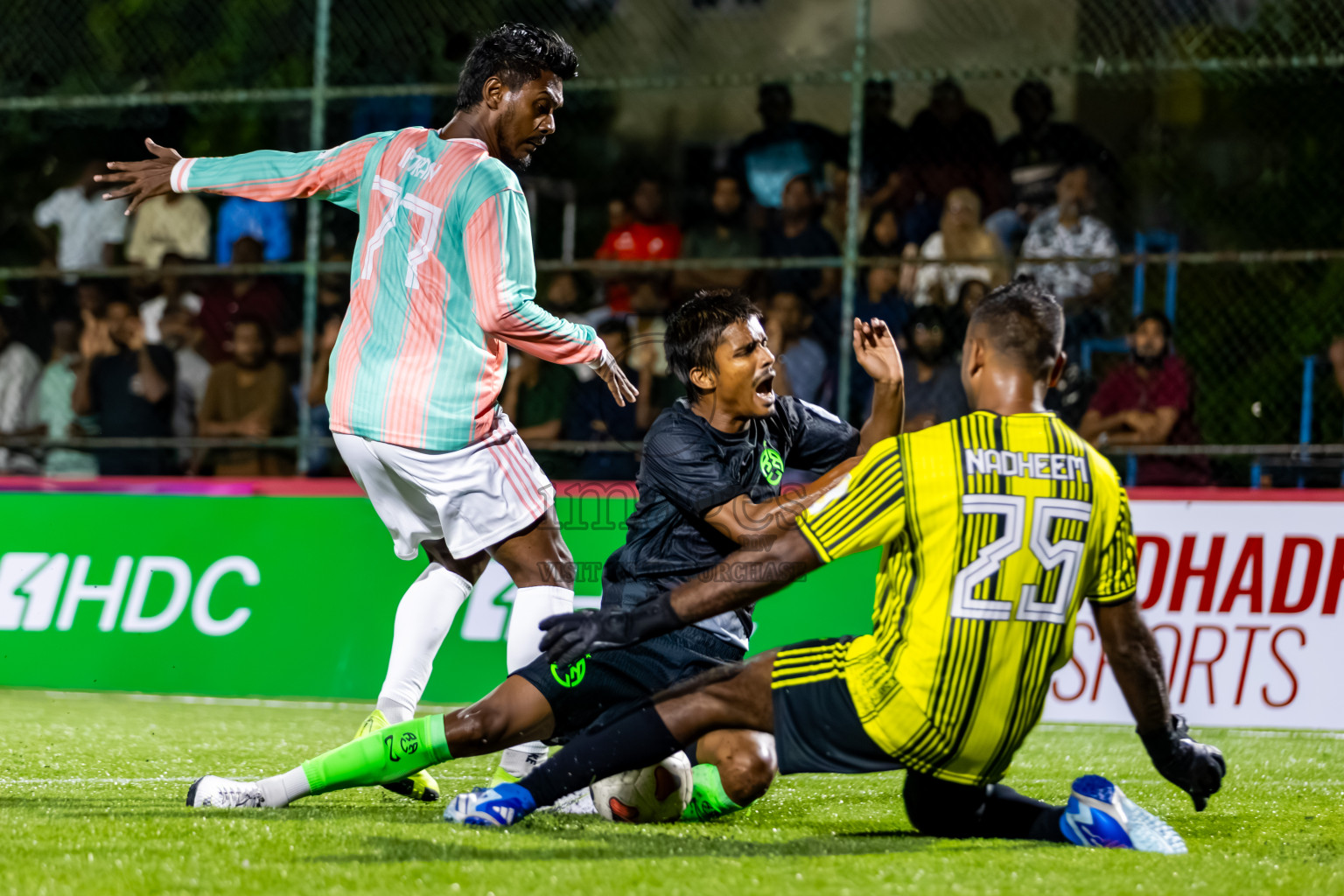 Road Recreation Club vs Joali Maldives in Day 1 of Kings Cup of Club Maldives Cup 2025 held in Rehendi Futsal Ground, Hulhumale', Maldives on Saturday, 30th August 2025. Photos: Yasna Ahmed / images.mv