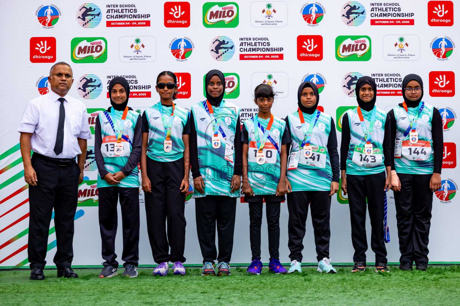 Day 6 of Inter-school Athletics Championship 2025 held in Ekuveni Synthetic Track, Male', Maldives on Sunday, 12th October 2025. Photos by: Nausham Waheed / Images.mv