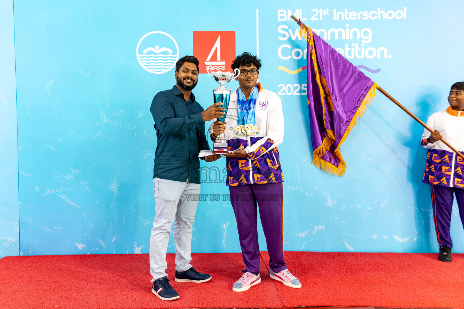 Closing Ceremony of BML 21st Interschool Swimming Competition 2025 .was held in Hulhumale' Swimming Pool, Hulhumale', Maldives on Saturday, 18th October 2025. 
Photos: Hassan Simah / images.mv
