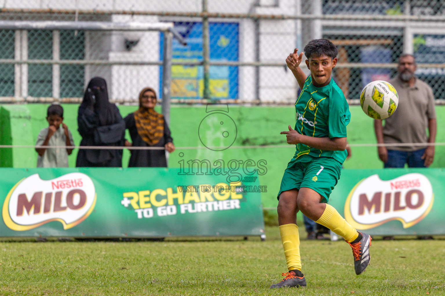 Day 2 of MILO Academy Championship 2025 (U14) was held on Friday, 31st October 2025 at Henveiru Football Grounds, Male', Maldives . 
Photos: Hassan Simah / images.mv