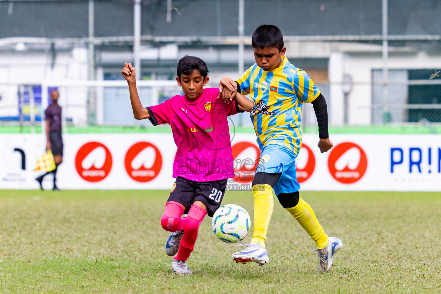 Under 12 United Victory vs Valancia on day 3 of Dhivehi Youth League 2024 held at Henveiru Stadium on Saturday, 23rd November 2024. Photos: Nausham Waheed/ Images.mv