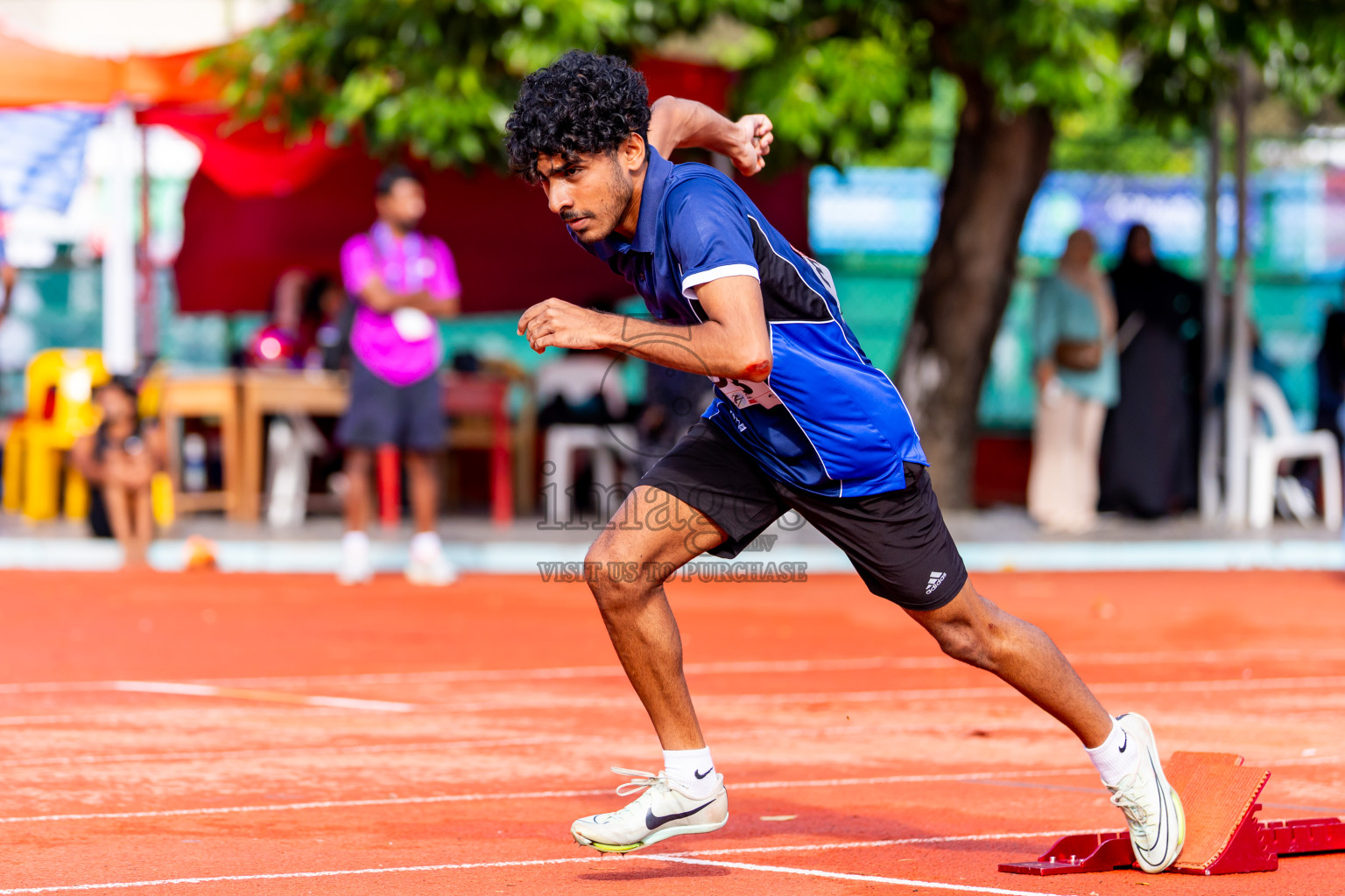 Day 5 of Inter-school Athletics Championship 2025 held in Ekuveni Synthetic Track, Male', Maldives on Saturday, 11th October 2025. Photos by: Nausham Waheed / Images.mv