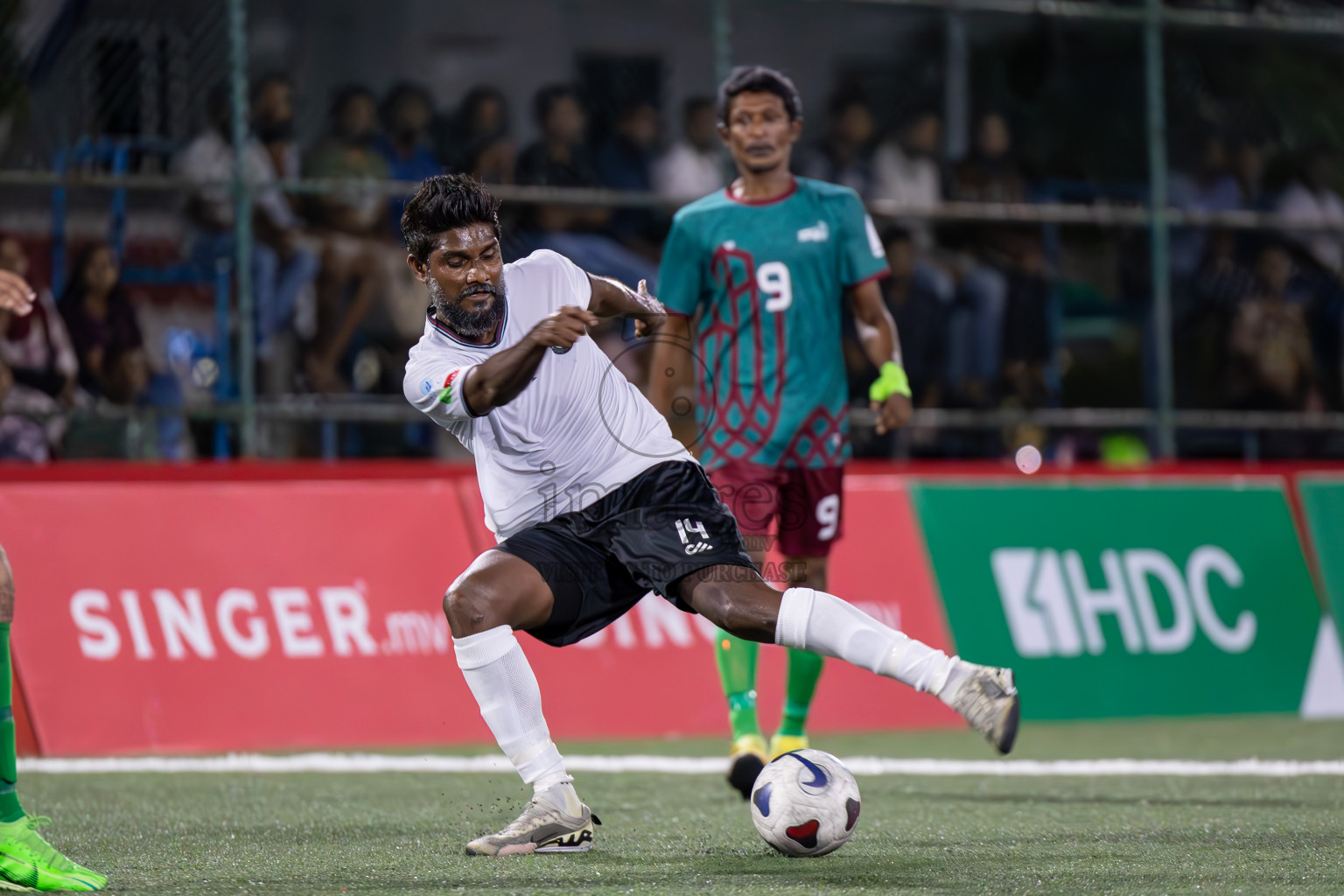 Kulhivaru Vuzaara Club vs Club Binaara in Club Maldives Classic 2024 held in Rehendi Futsal Ground, Hulhumale', Maldives on Saturday, 14th September 2024. Photos: Ismail Thoriq / images.mv