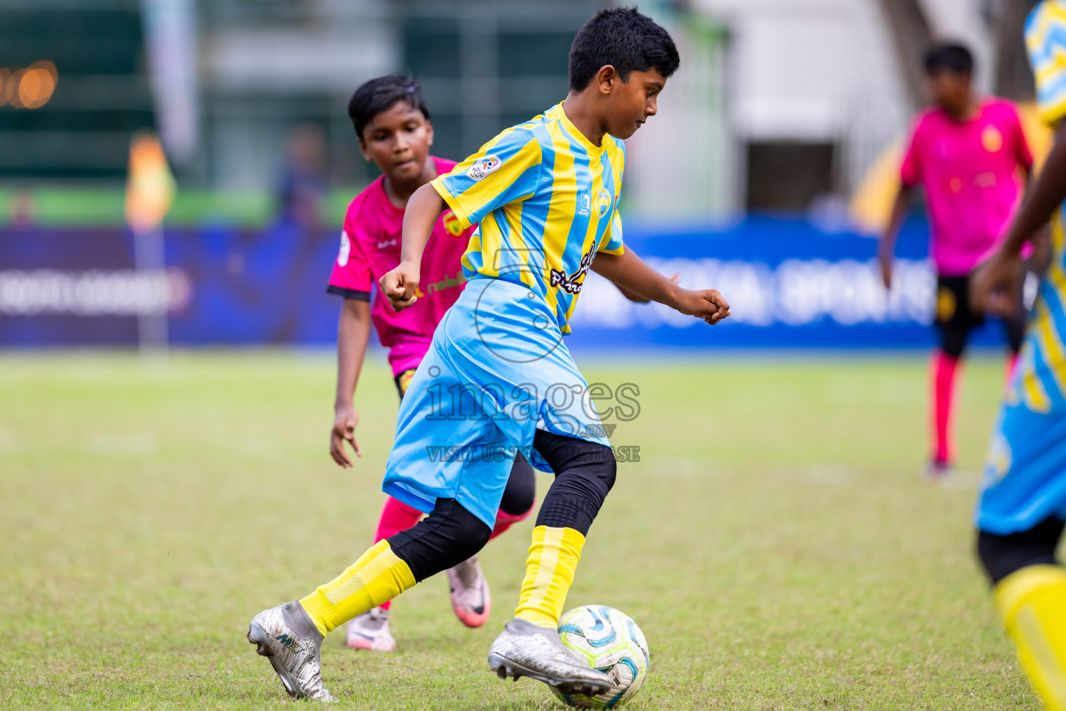 Under 12 United Victory vs Valancia on day 3 of Dhivehi Youth League 2024 held at Henveiru Stadium on Saturday, 23rd November 2024. Photos: Nausham Waheed/ Images.mv