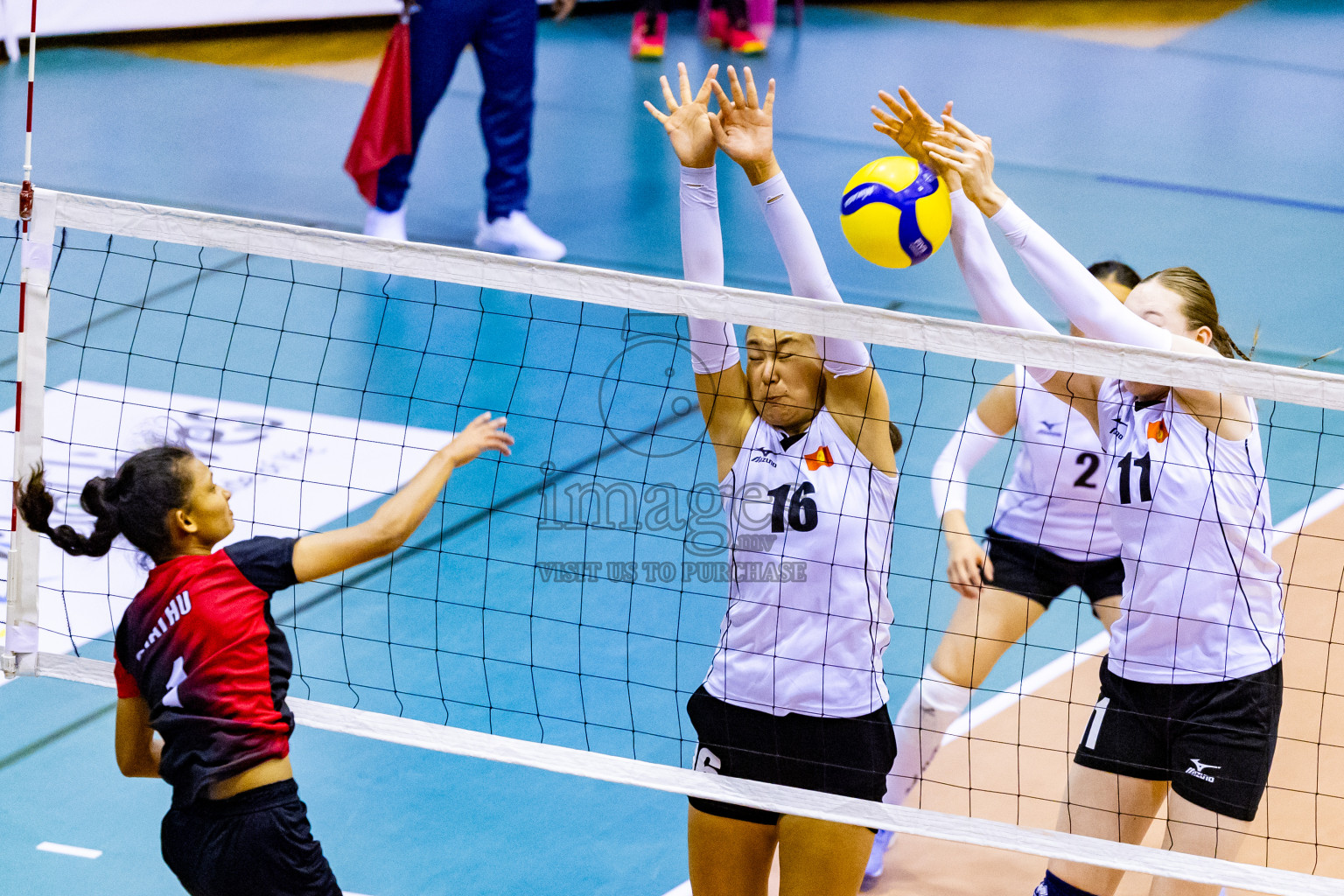 Kyrgyzstan vs Sri Lanka in Final of CAVA U20 Woman's Volleyball Championship 2024 was held in Social Center, Male', Maldives on 23rd July 2024. Photos: Nausham Waheed / images.mv