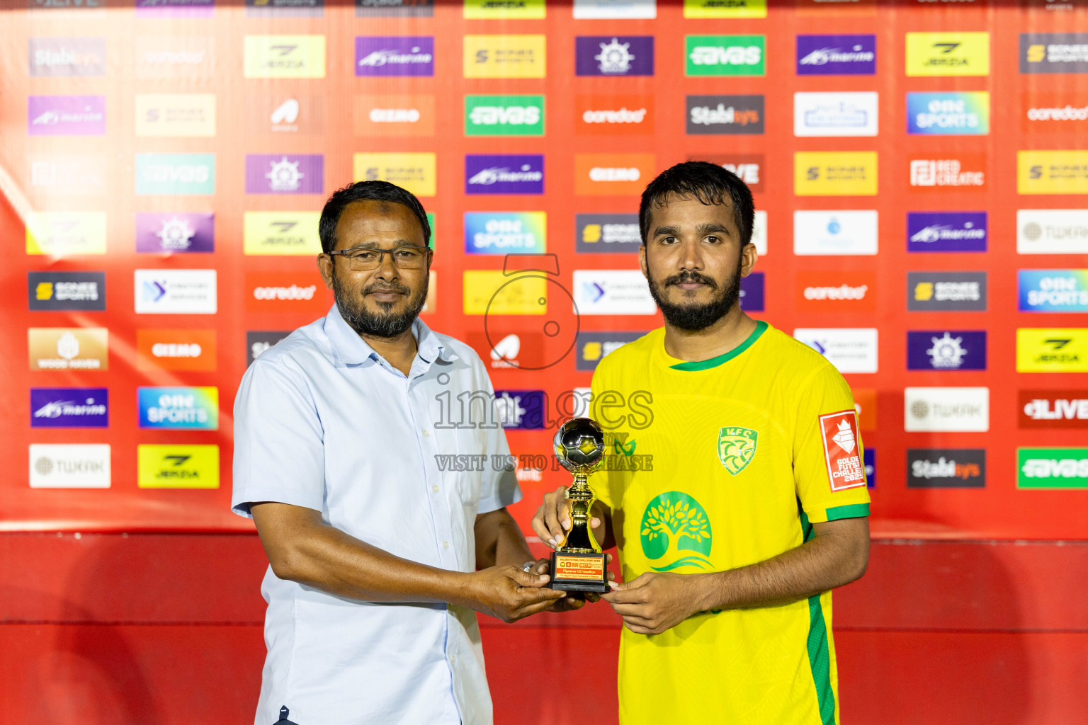 GDh. Fiyoaree VS GDh. Vaadhoo in Day 7 of Golden Futsal Challenge 2025 was held on Saturday, 11th January 2025, in Hulhumale', Maldives Photos: Hassan Simah / images.mv