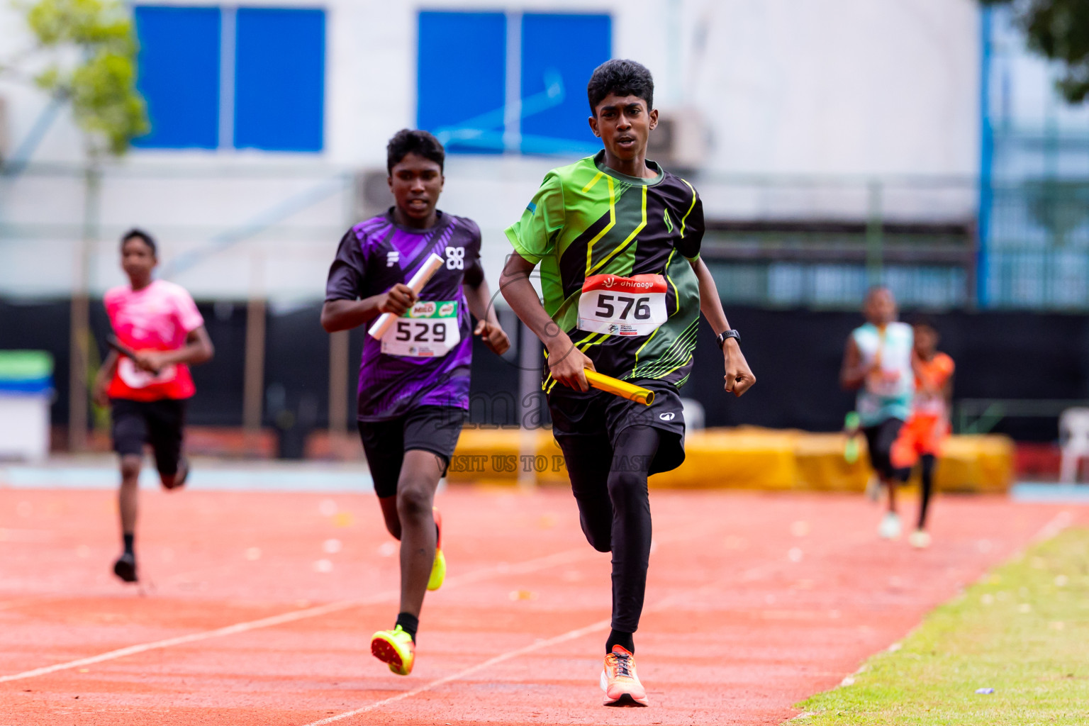 Day 6 of Inter-school Athletics Championship 2025 held in Ekuveni Synthetic Track, Male', Maldives on Sunday, 12th October 2025. Photos by: Nausham Waheed / Images.mv