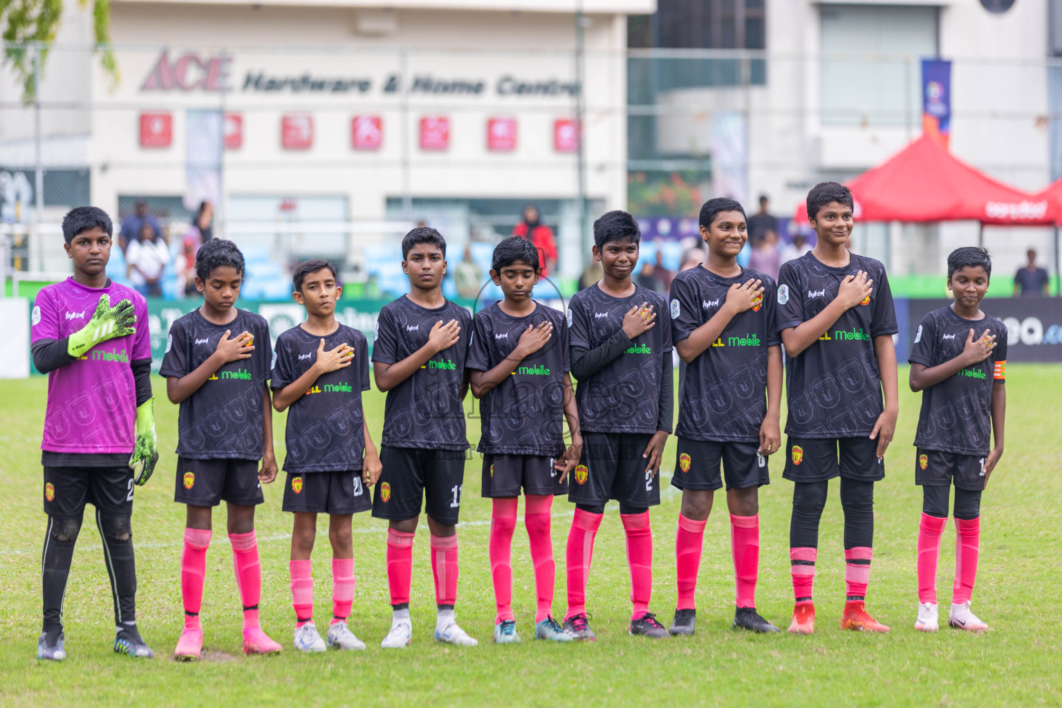 United Victory vs Victory Sports Club  (U12) in Day 5 of Dhivehi Youth League 2024 held at Henveiru Stadium on Friday 29th November 2024. Photos: Shuu Abdul Sattar/ Images.mv