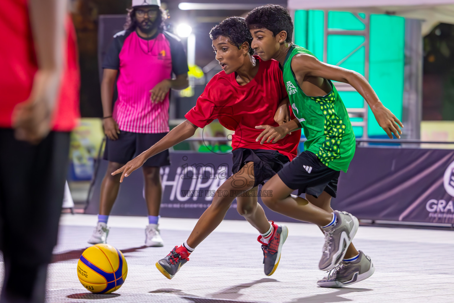 Day 3 of MILO Ramadan 3x3 Challenge 2024 was held in Ekuveni Outdoor Basketball Court at Male', Maldives on Thursday, 14th March 2024.
Photos: Ismail Thoriq / images.mv