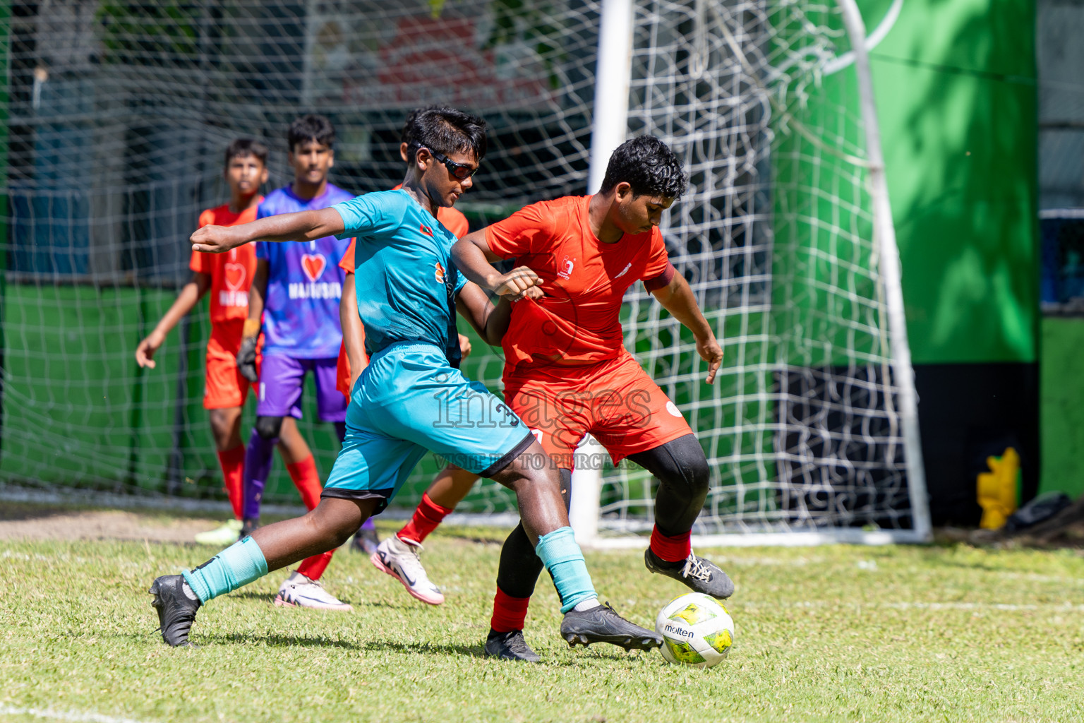 Day 4 of MILO Academy Championship 2024 (U-14) was held in Henveyru Stadium, Male', Maldives on Sunday, 3rd November 2024. 
Photos: Hassan Simah / Images.mv