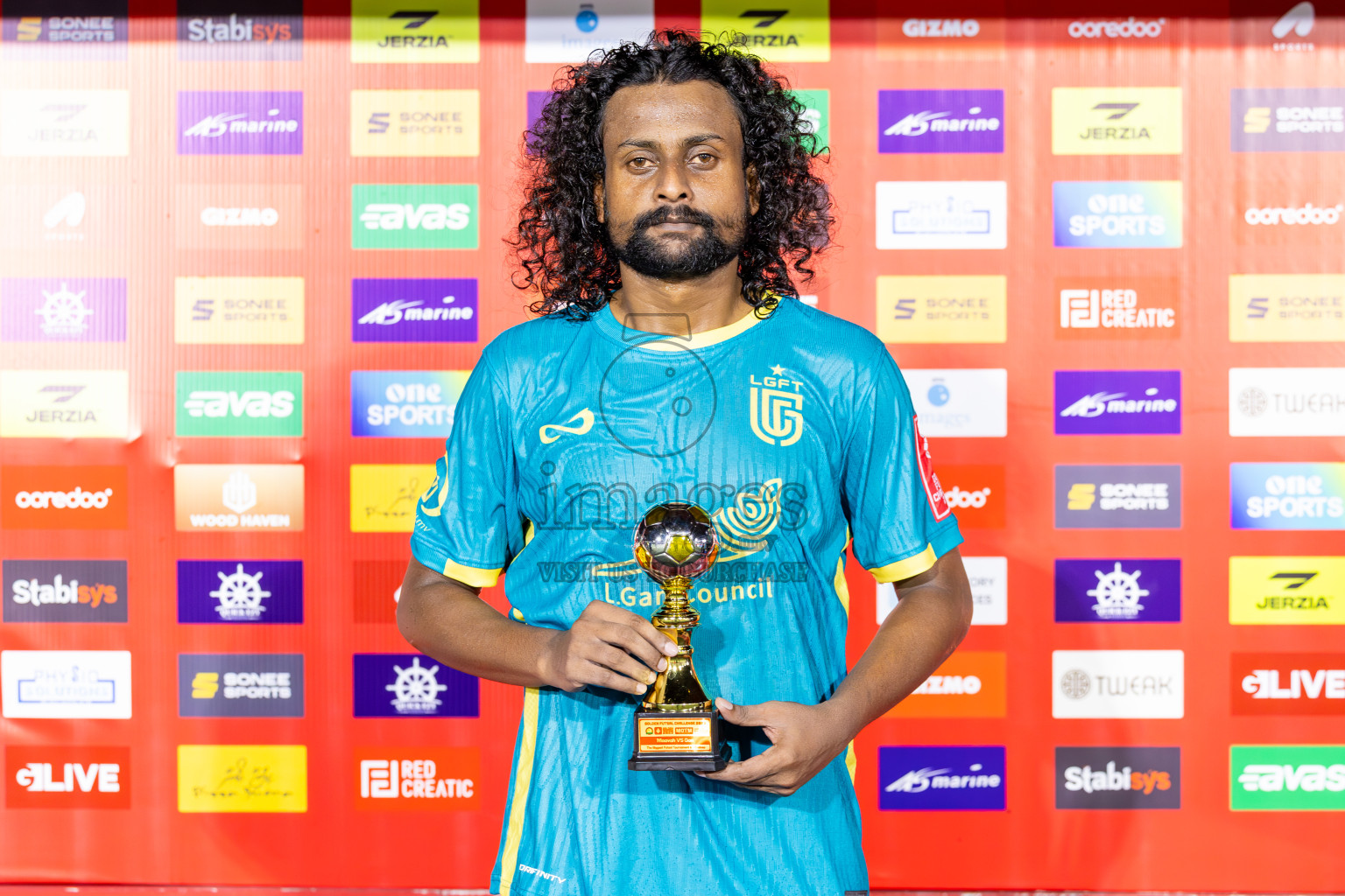 L Maavah VS L Gan in Day 8 of Golden Futsal Challenge 2025 was held on Sunday, 12th January 2025, in Hulhumale', Maldives
Photos: Ismail Thoriq / images.mv