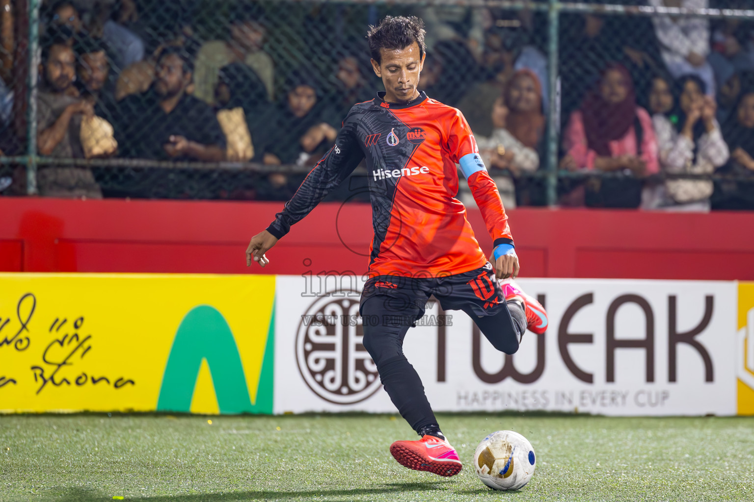 M Dhiggaru vs M Muli in Meemu Atoll Finals in Day 25 of Golden Futsal Challenge 2025 was held on Wednesday , 28th January 2025, in Hulhumale', Maldives. Photos: Ismail Thoriq / images.mv