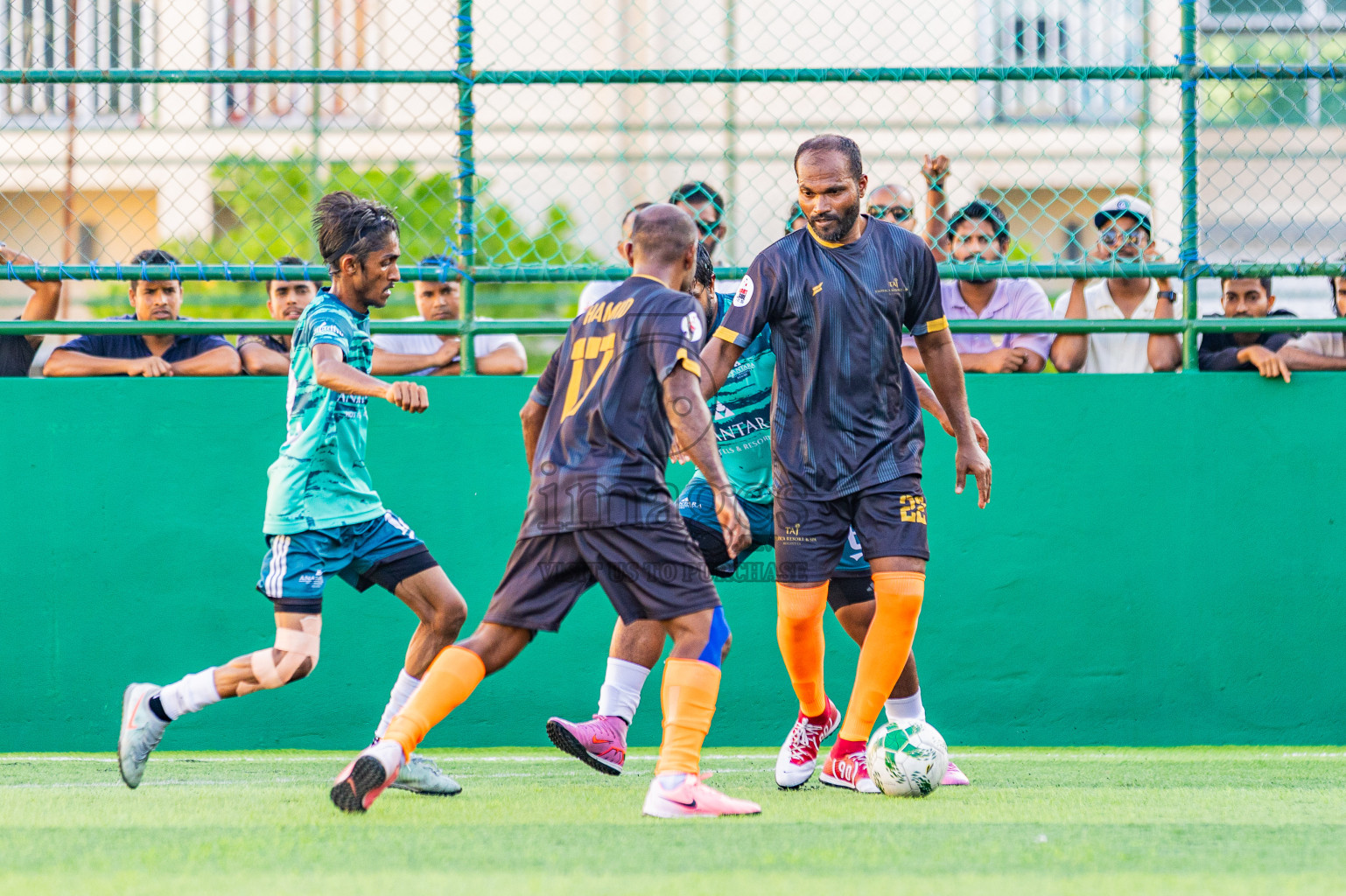 Taj Exotica vs Anantara in Resort League 2025 (South Male Zone) day 10 was held on Tuesday, 7th October 2025 in Crossroads's Maldives, Photos: Areef Adam / images.mv