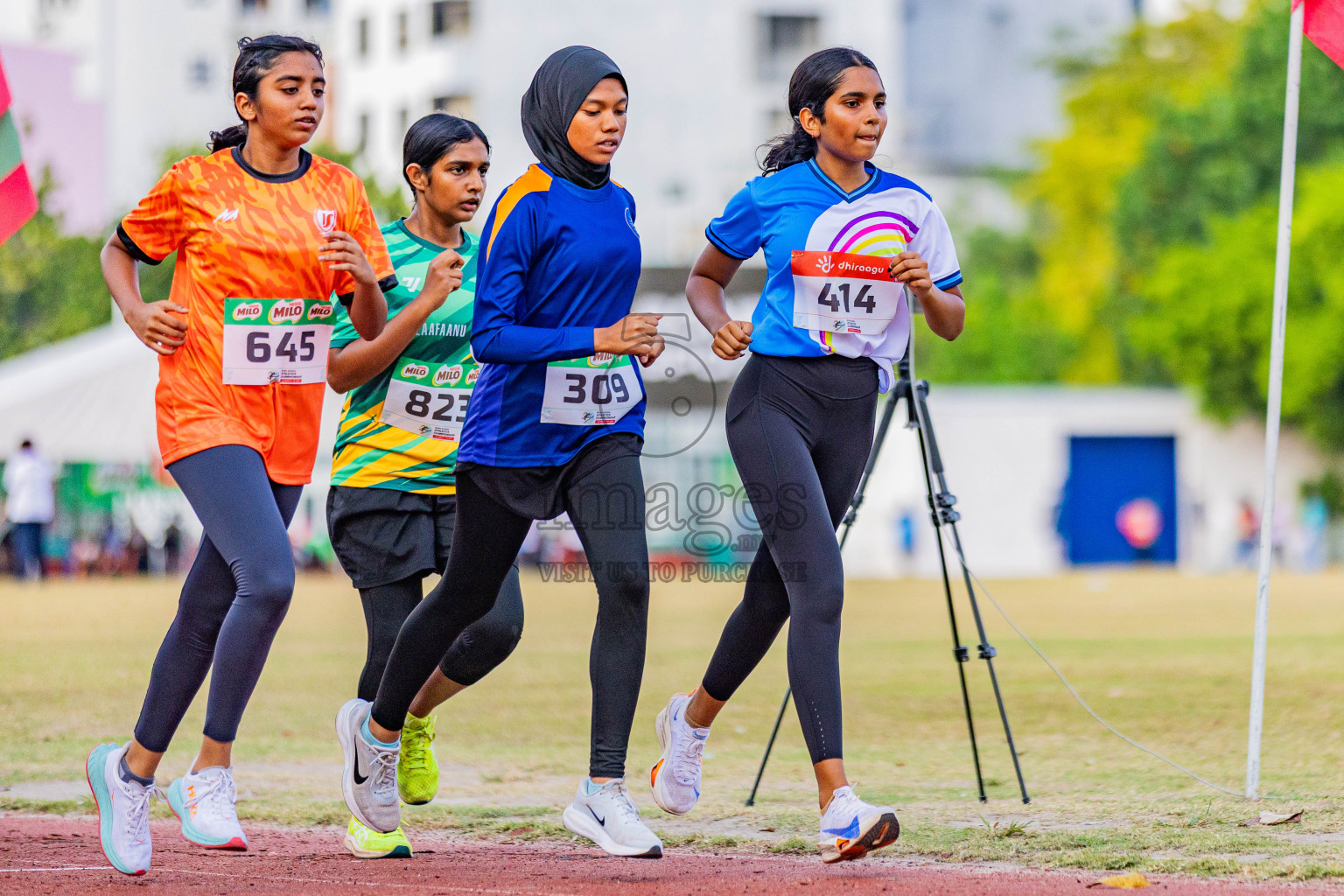 Day 3 of Inter-school Athletics Championship 2025 held in Ekuveni Synthetic Track, Male', Maldives on Wednesday, 08th October 2025. Photos by: Areef Adam  / Images.mv