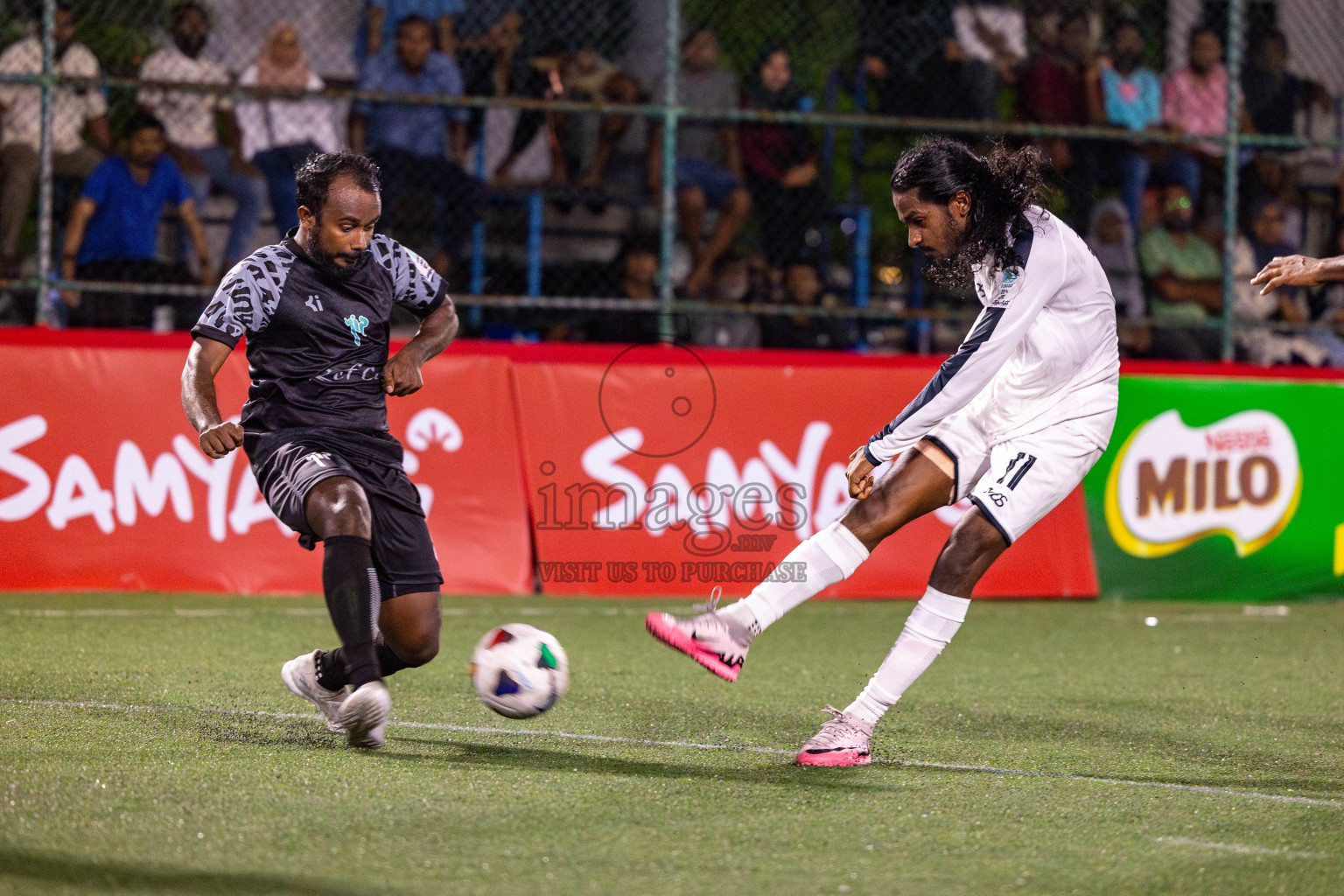 DHAAKHILY CLUB vs HULHUMALE HOSPITAL in Club Maldives Classic 2024 held in Rehendi Futsal Ground, Hulhumale', Maldives on Thursday, 5th September 2024. 
Photos: Hassan Simah / images.mv